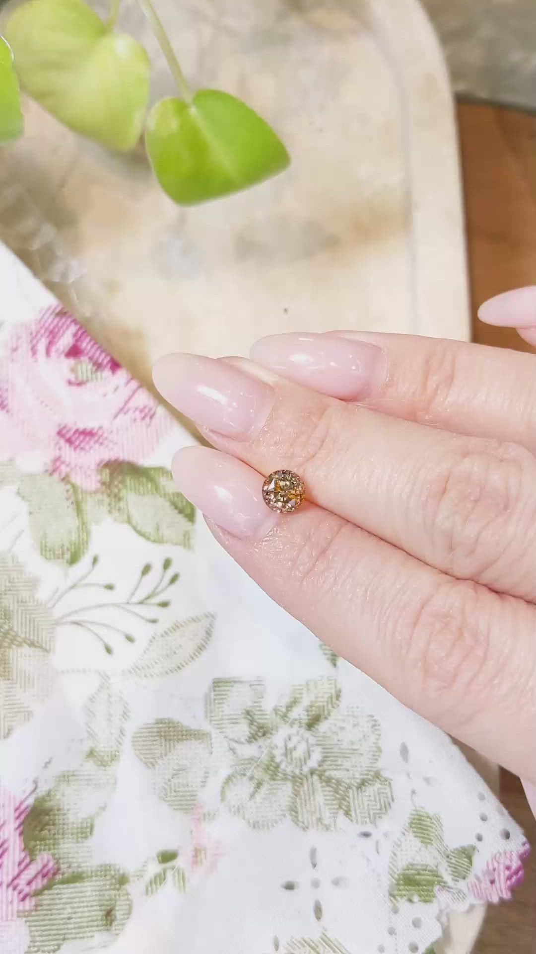 1.62 Ct. Bi Color Sapphire from Montana Size Video