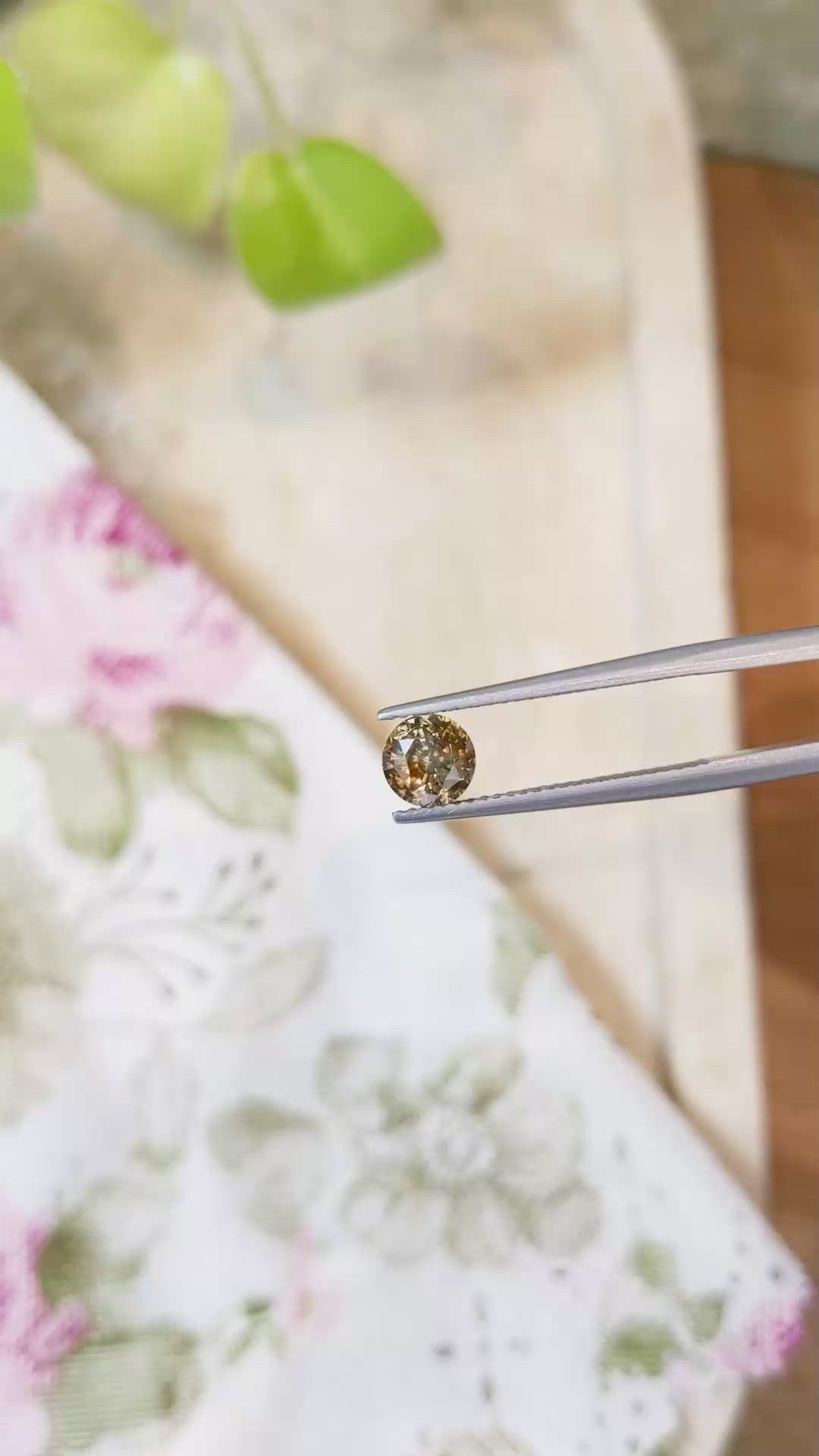 1.62 Ct. Bi Color Sapphire from Montana Size Video