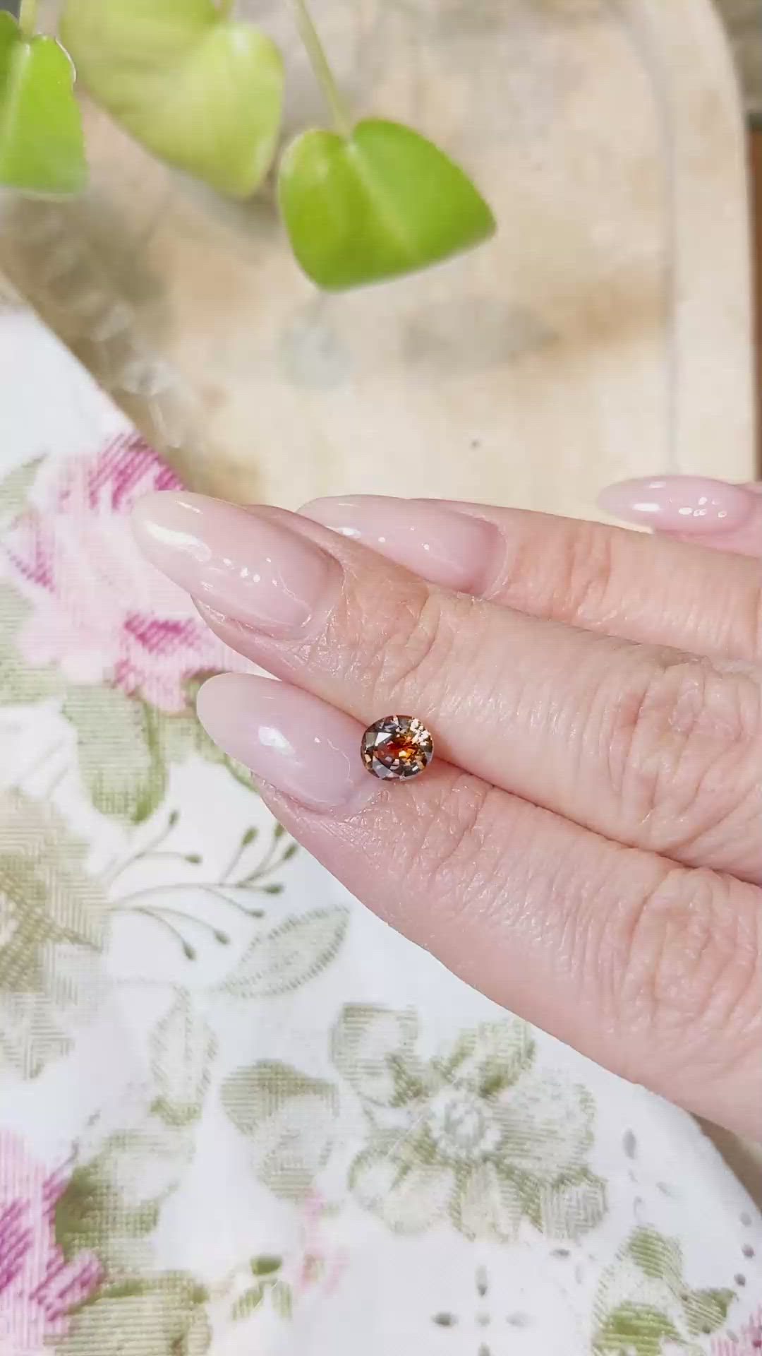 1.13 Ct. Bi Color Sapphire from Montana Size Video