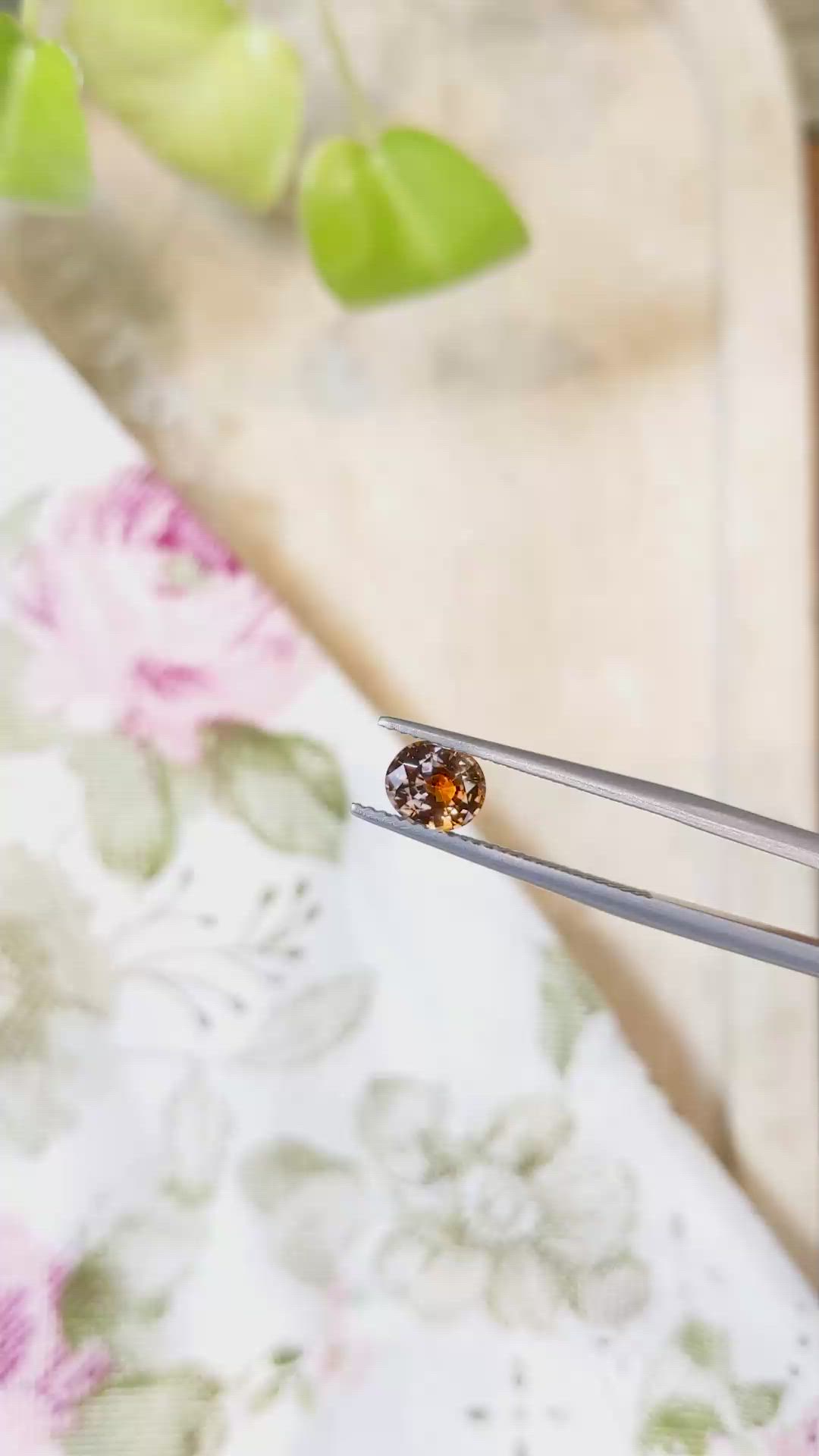 1.13 Ct. Bi Color Sapphire from Montana Size Video