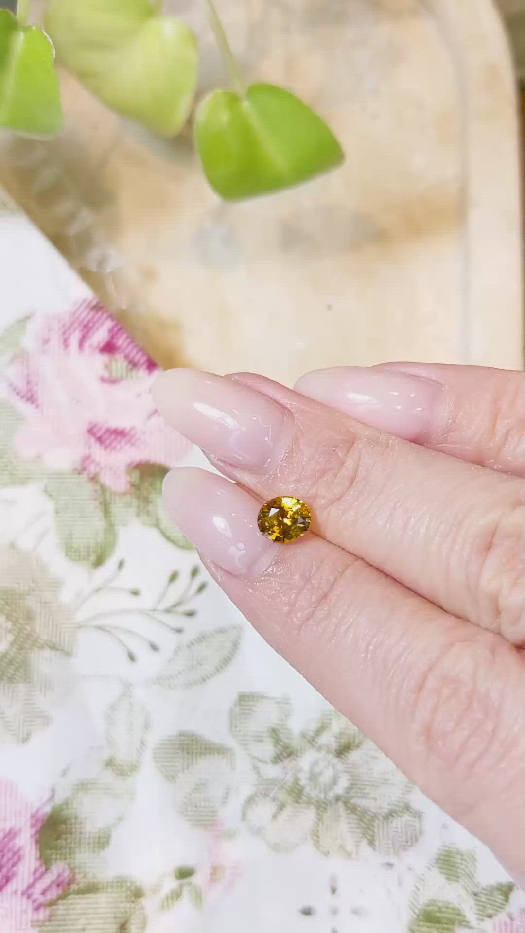 1.26 Ct. Bi Color Sapphire from Montana Size Video