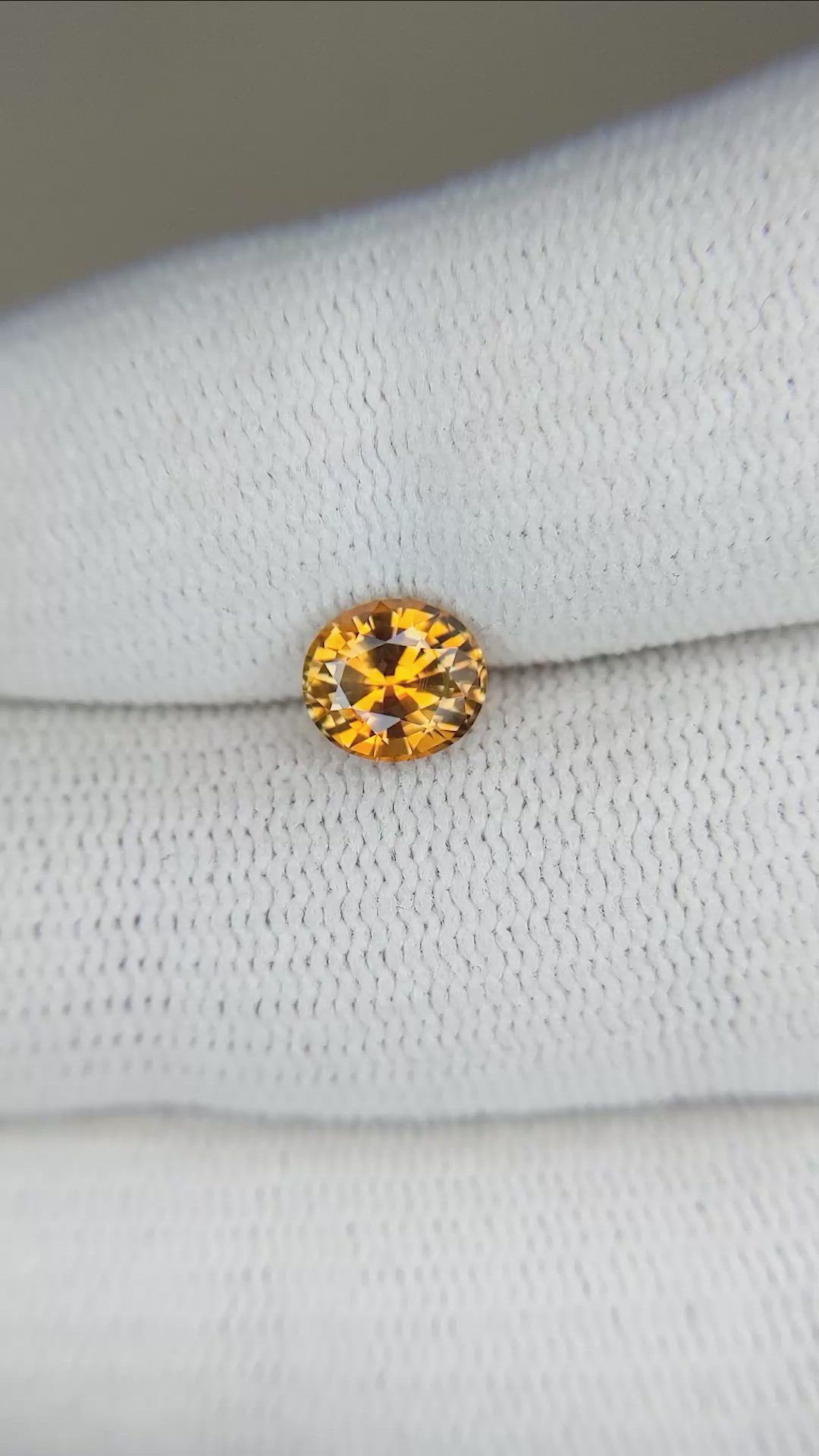 1.26 Ct. Bi Color Sapphire from Montana Size Video