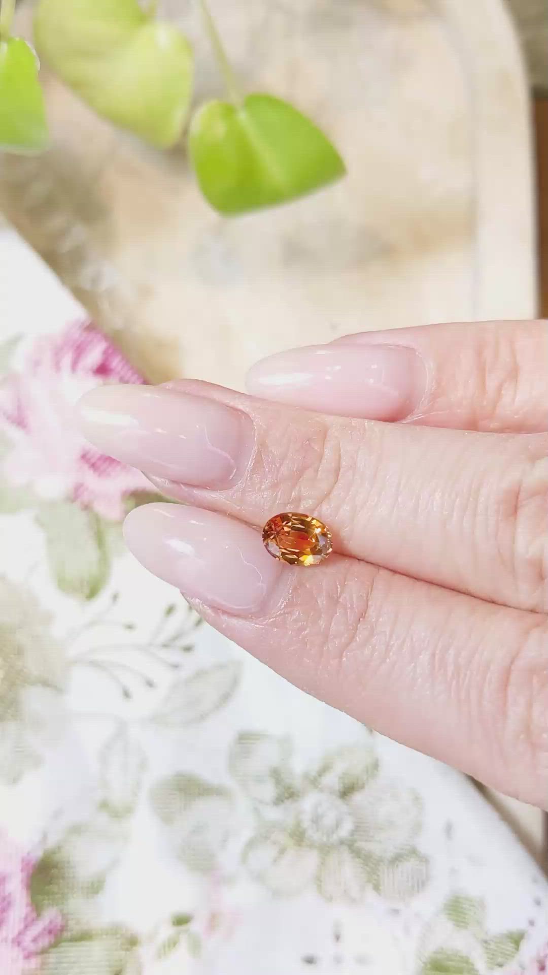 1.22 Ct. Bi Color Sapphire from Montana Size Video