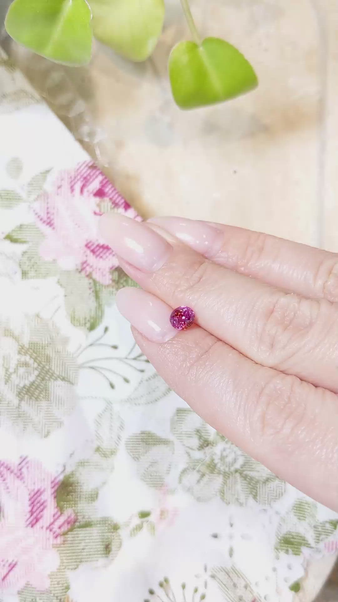 1.05 Ct. Bi Color Sapphire from Montana Size Video