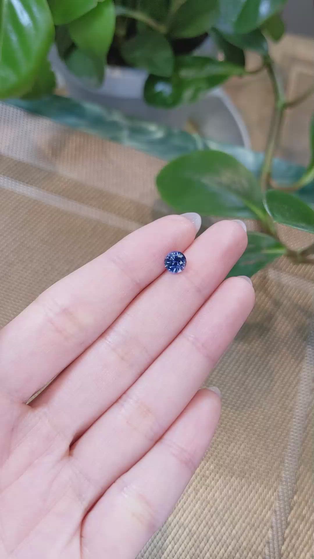 1.01 Ct. Blue Sapphire from Ceylon (Sri Lanka) Size Video