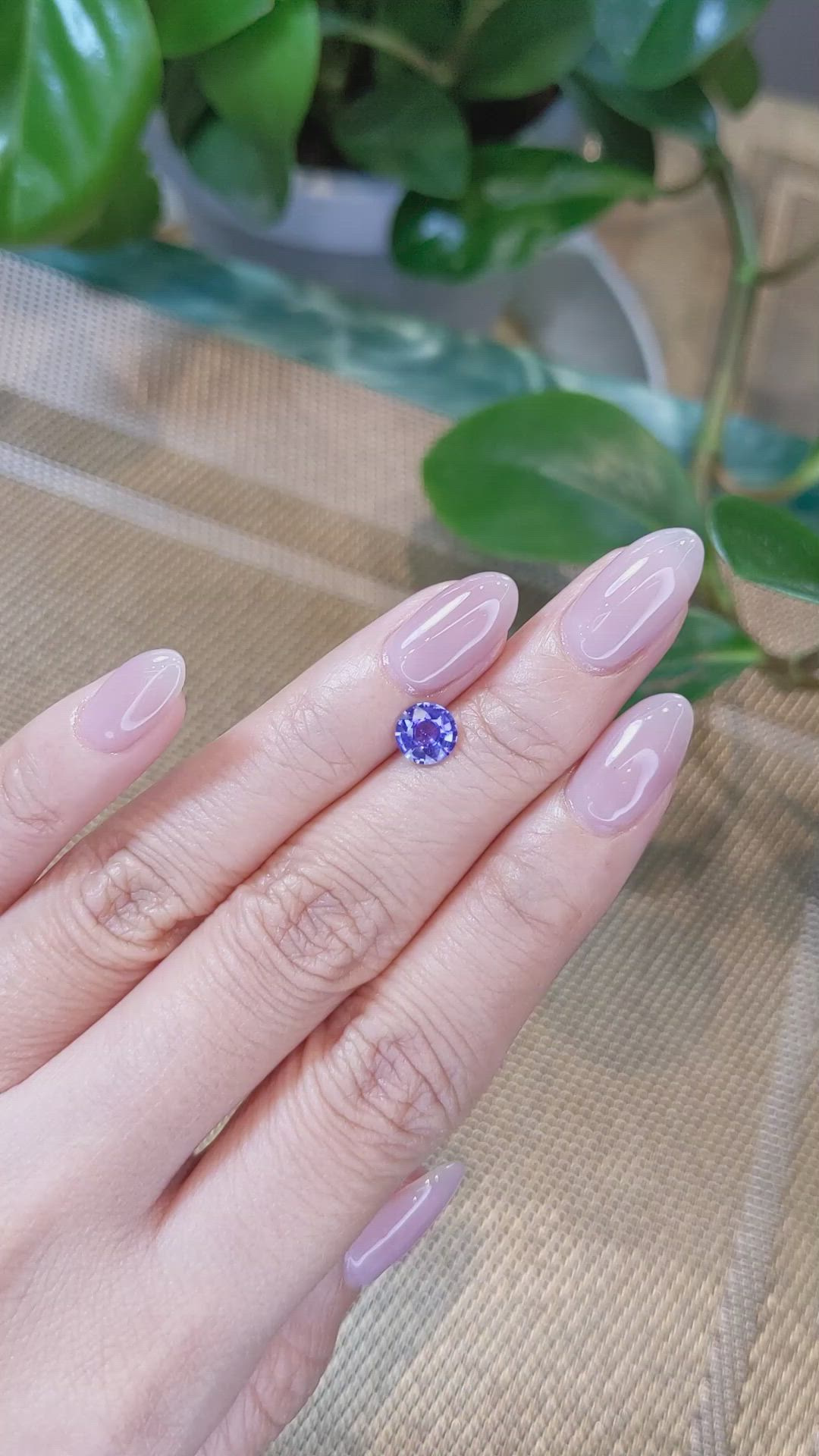 1.05 Ct. Color Change Sapphire from Ceylon (Sri Lanka) Size Video