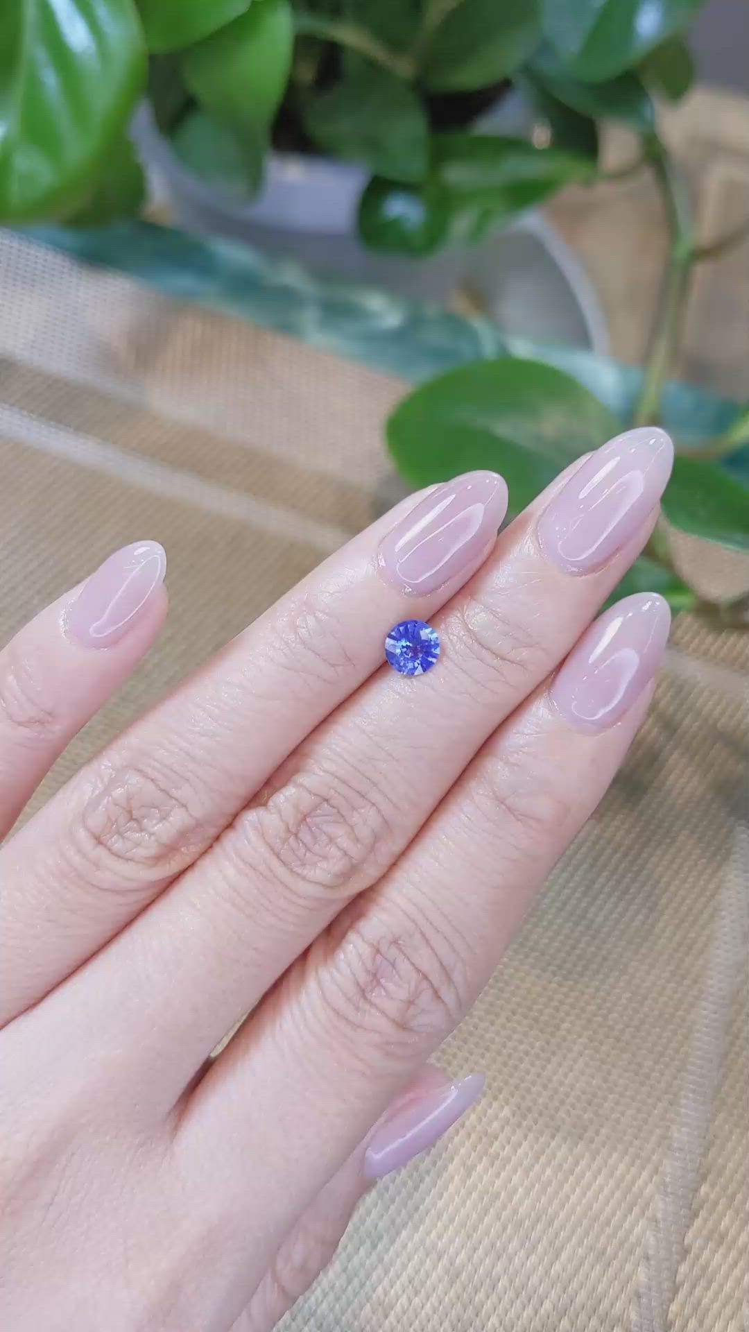 0.75 Ct. Blue Sapphire from Ceylon (Sri Lanka) Size Video