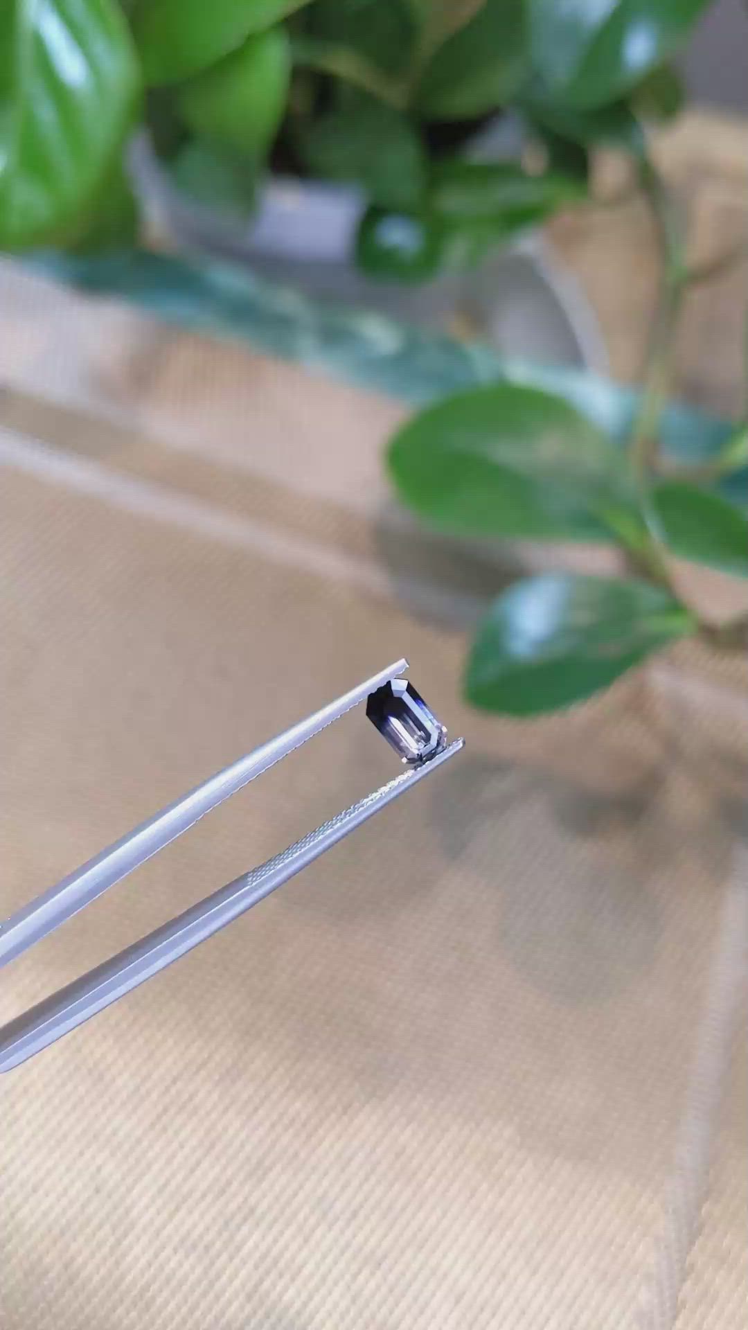 0.96 Ct. Bi Color Sapphire from Ceylon (Sri Lanka) Size Video