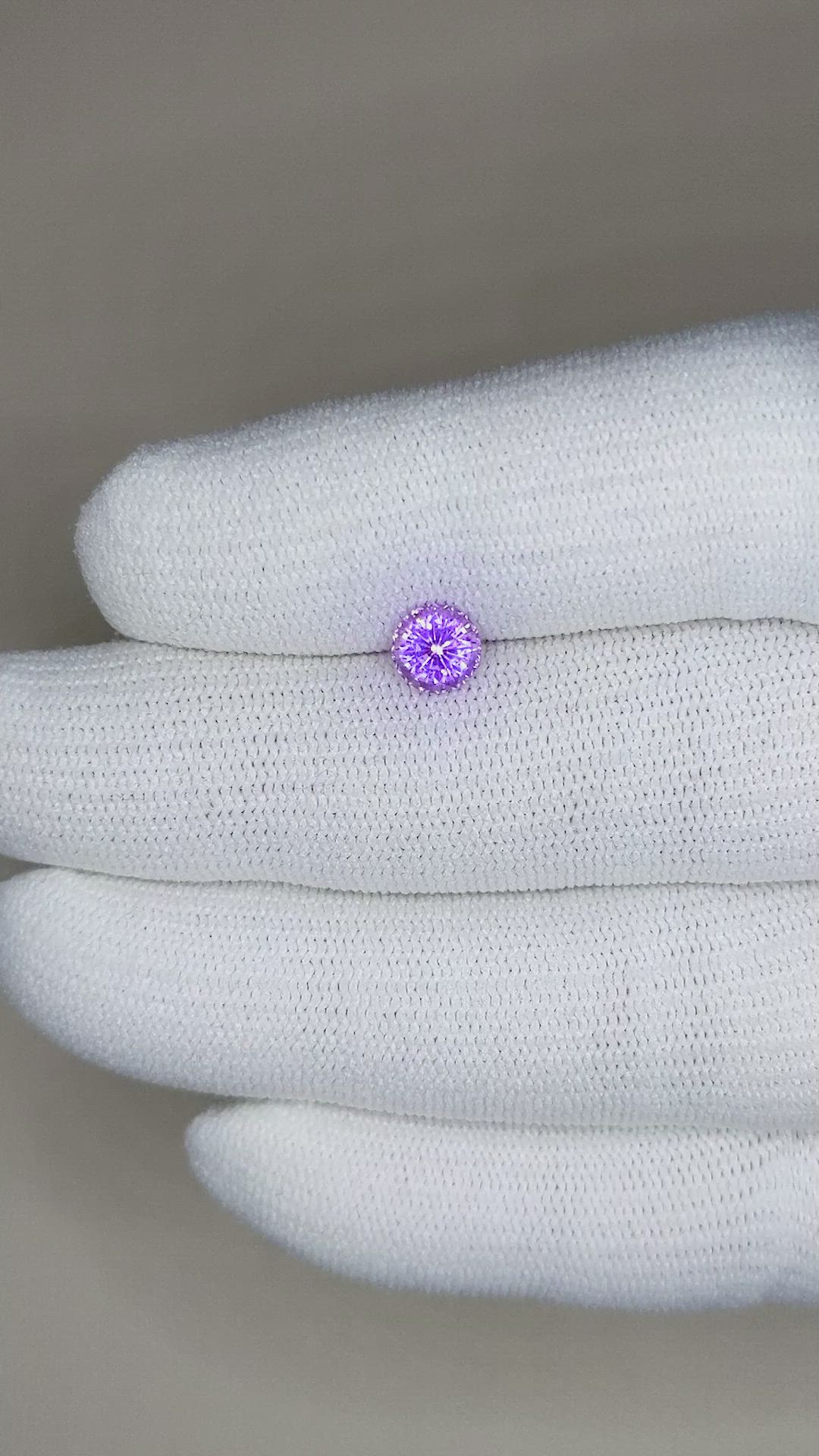 1.05 Ct. Purplish Pink Sapphire from Ceylon (Sri Lanka) Size Video