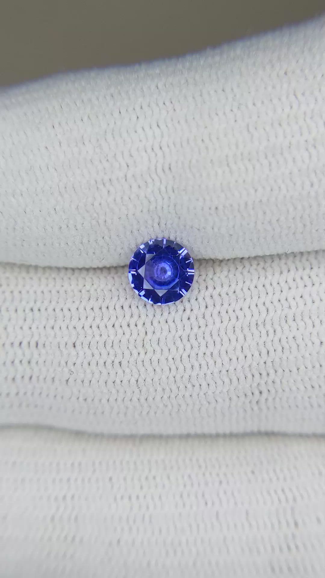 0.72 Ct. Color Change Sapphire from Ceylon (Sri Lanka) Size Video