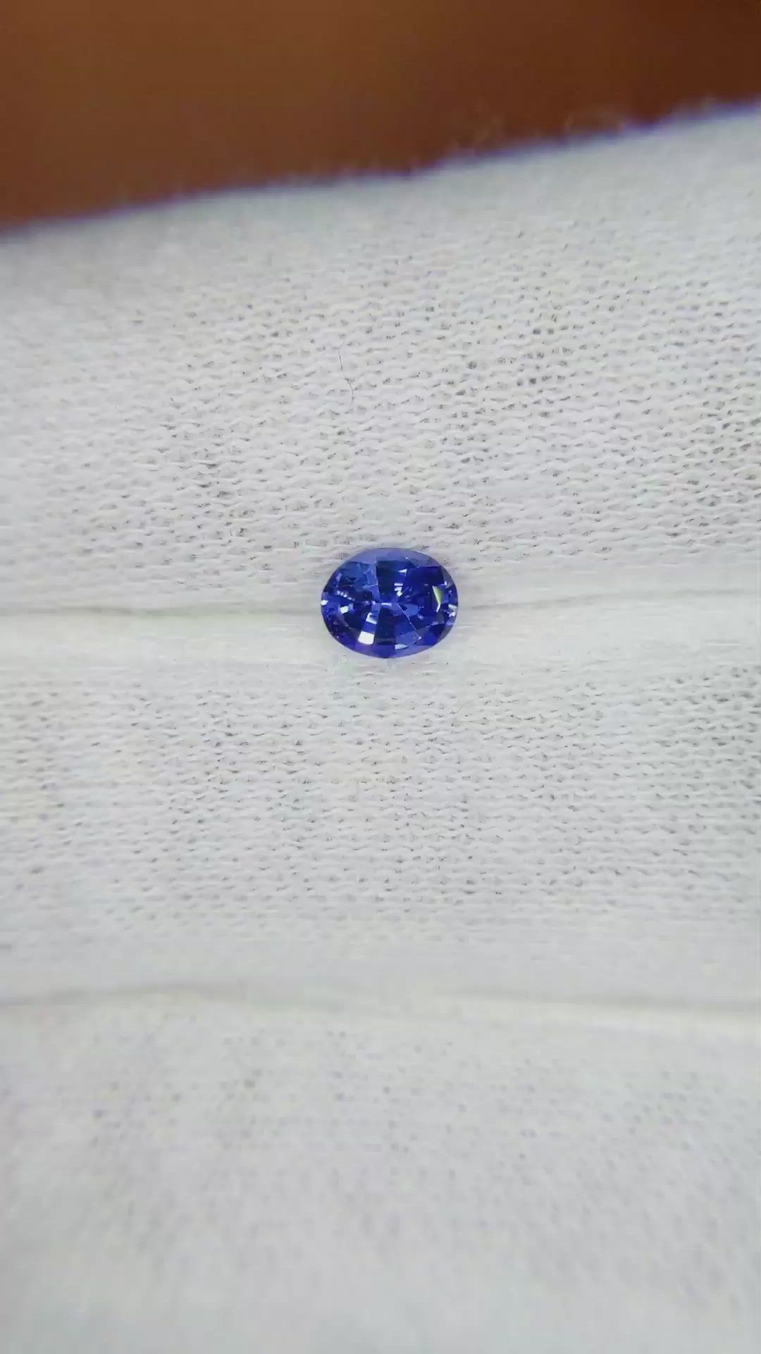 0.45 Ct. Blue Sapphire from Ceylon (Sri Lanka) Size Video