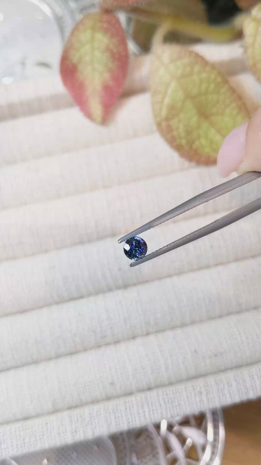 0.75 Ct. Blue Sapphire from Ceylon (Sri Lanka) Size Video