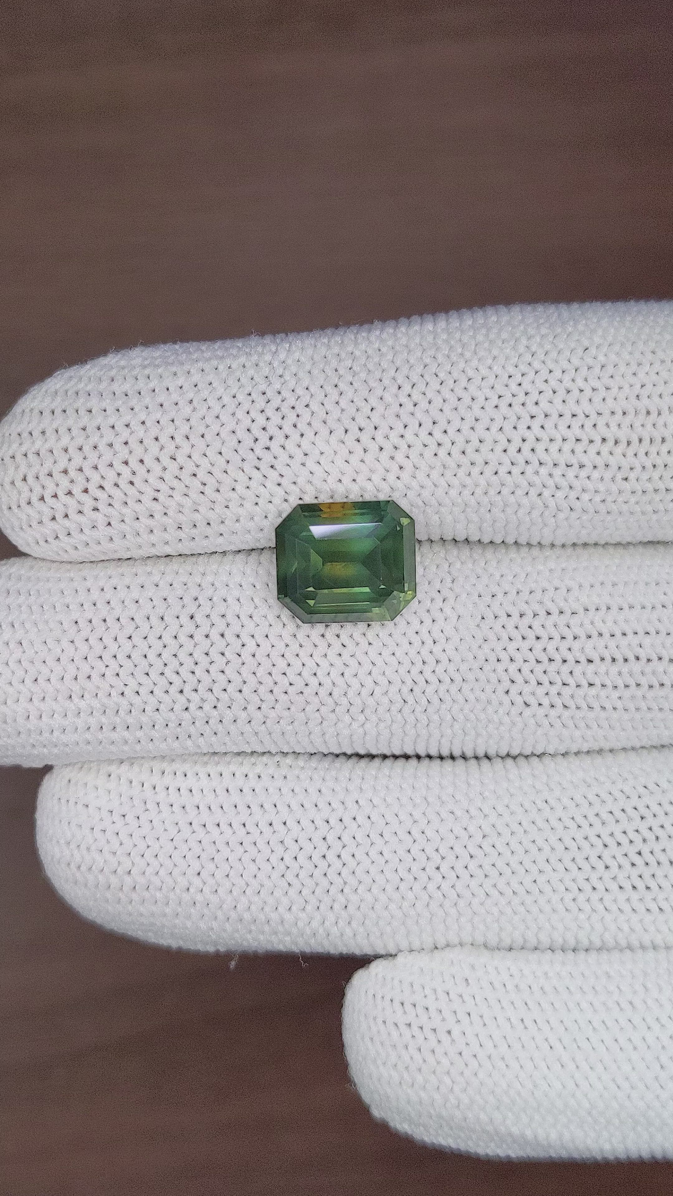 8.16 Ct. Yellowish Green Sapphire from Madagascar Size Video