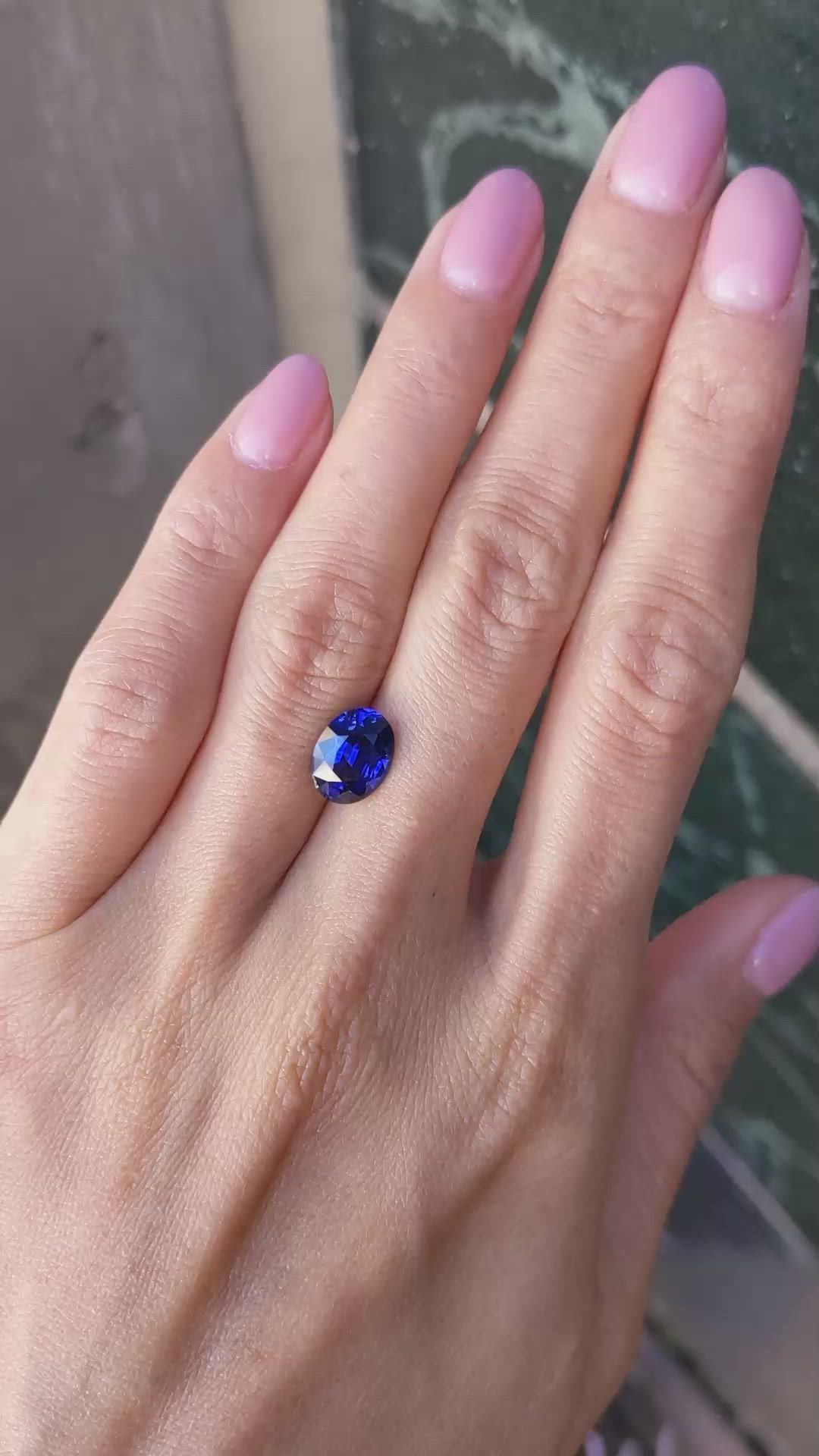 3.12 Ct. Blue Sapphire from Ceylon (Sri Lanka) Size Video