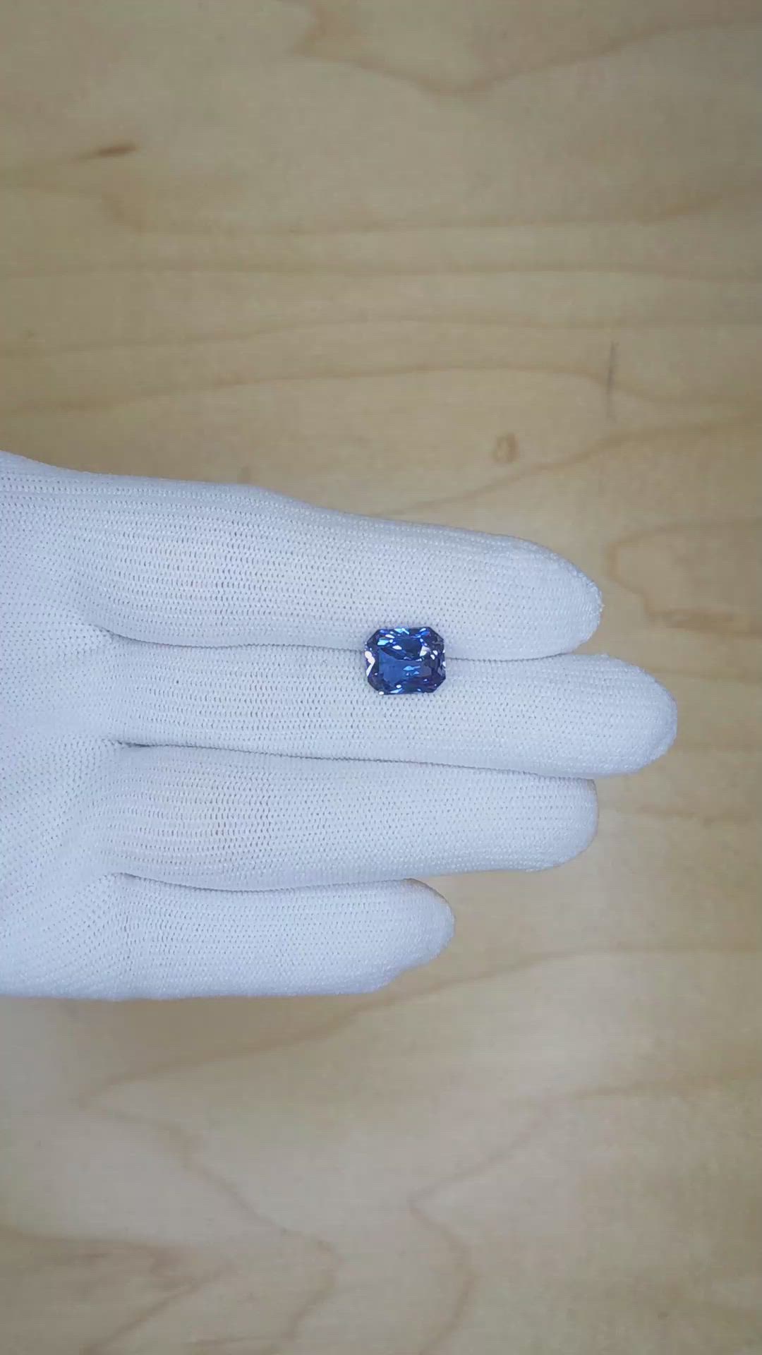 4.00 Ct. Blue Sapphire from Ceylon (Sri Lanka) Size Video