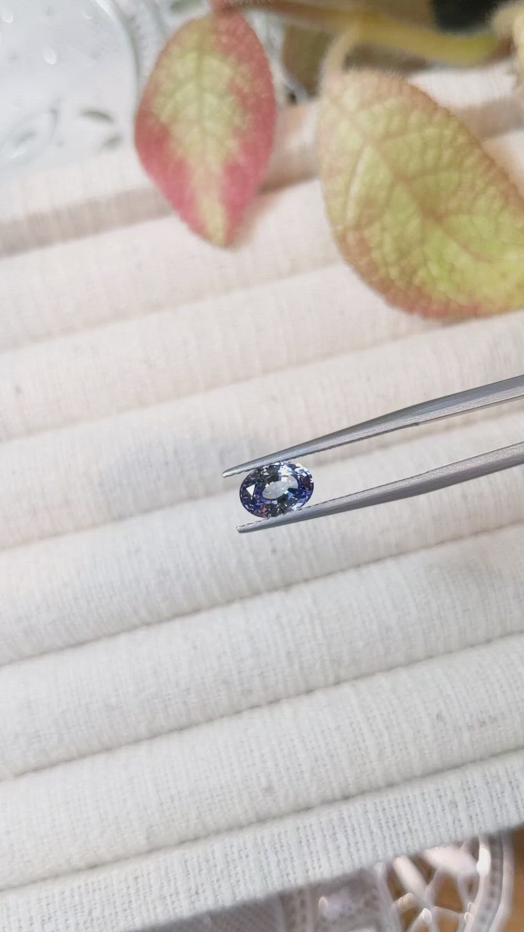 1.44 Ct. Bi Color Sapphire from Ceylon (Sri Lanka) Size Video