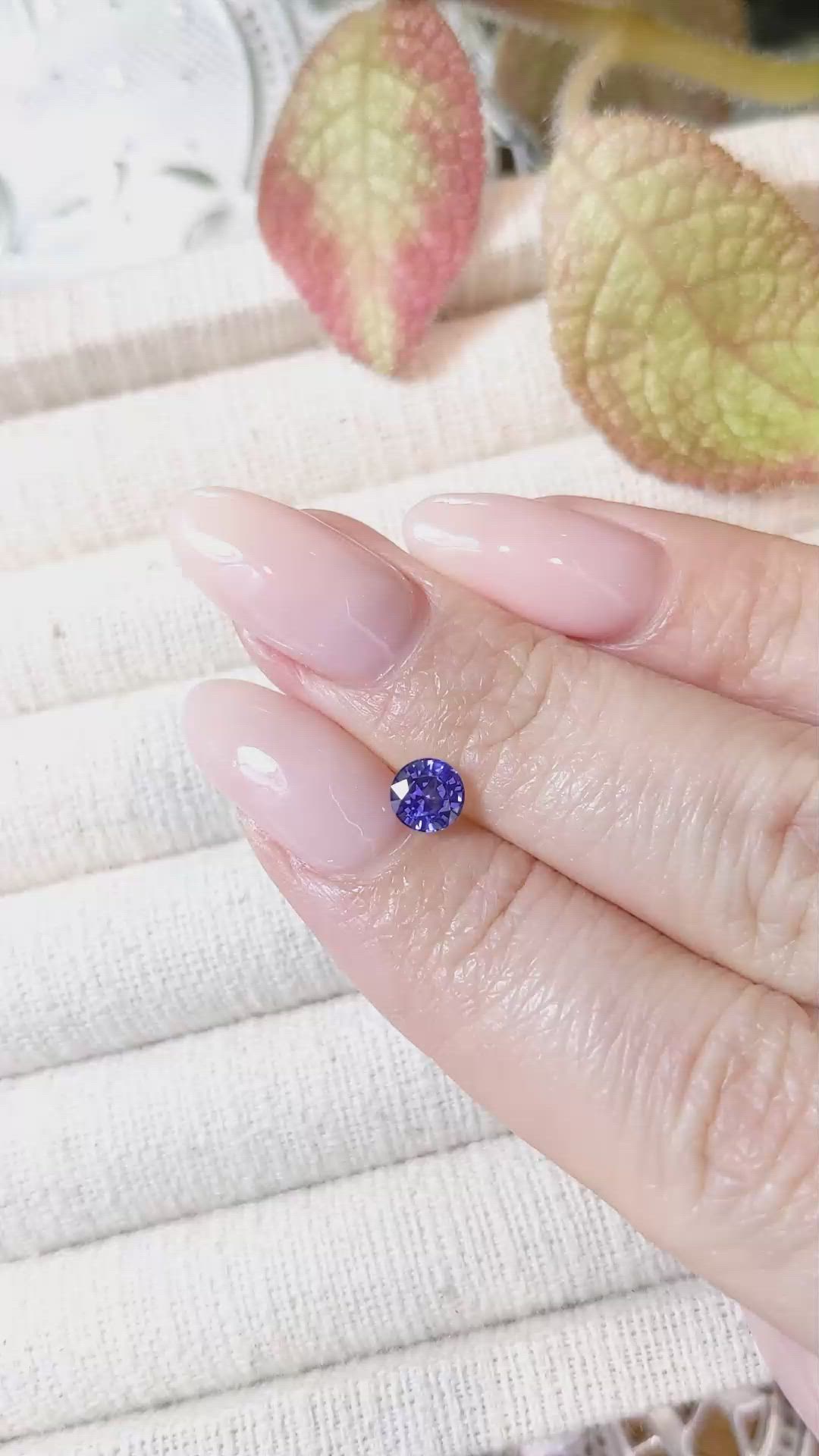 0.76 Ct. Color Change Sapphire from Ceylon (Sri Lanka) Size Video