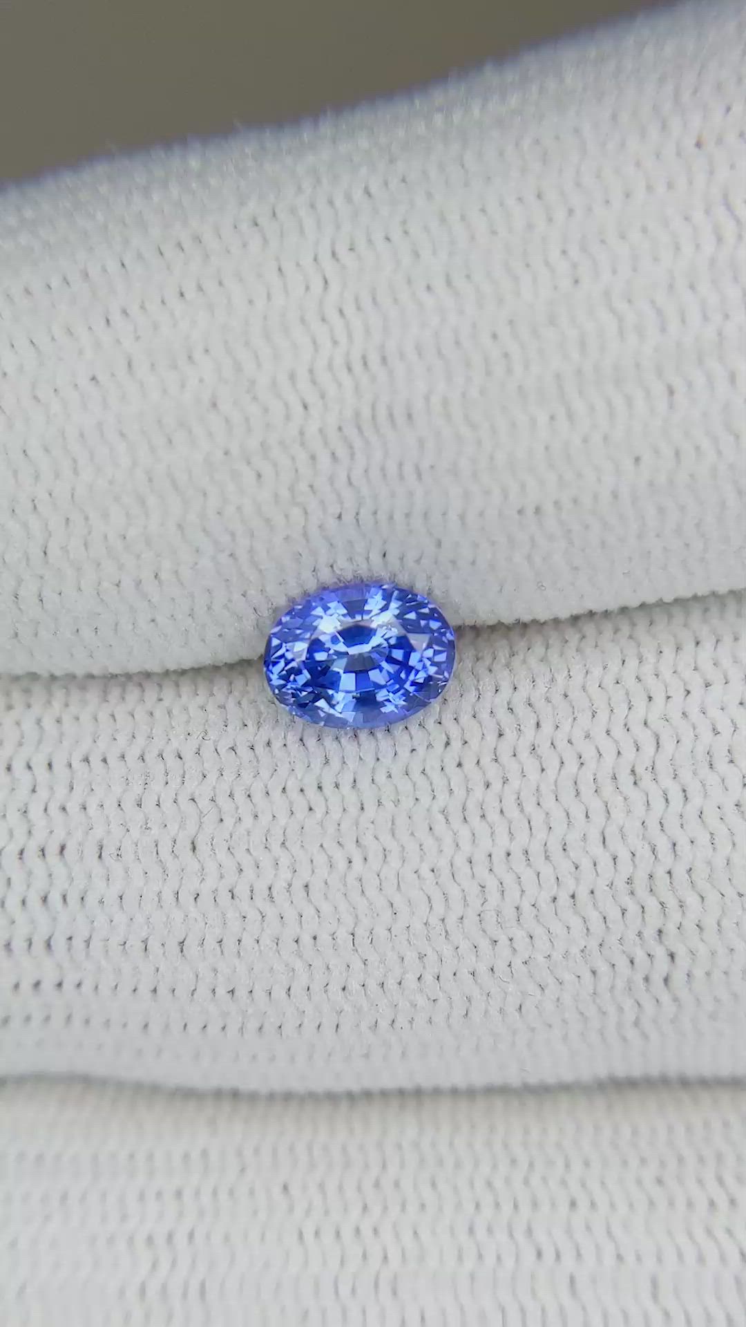 0.94 Ct. Blue Sapphire from Ceylon (Sri Lanka) Size Video