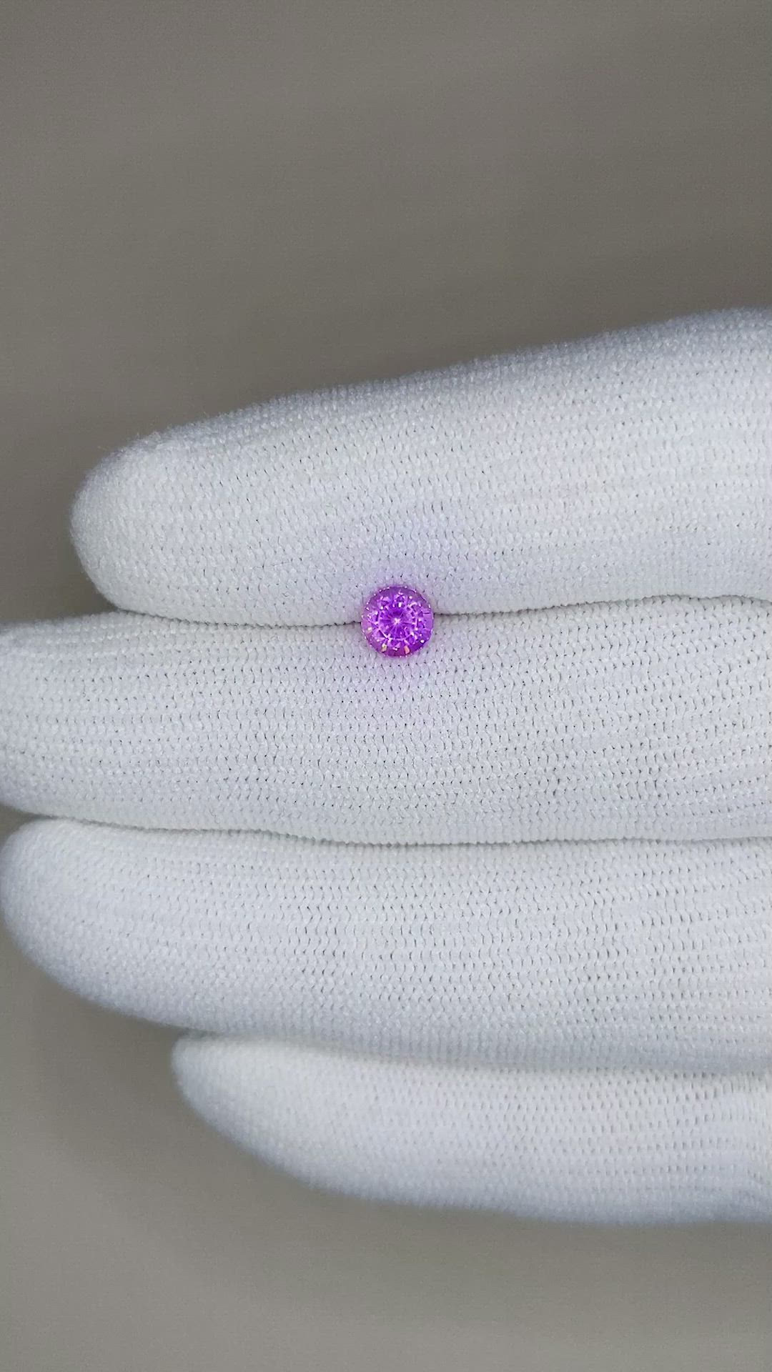 0.72 Ct. Purplish Pink Sapphire from Ceylon (Sri Lanka) Size Video