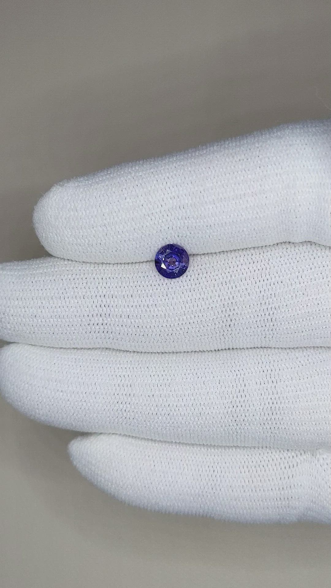 0.68 Ct. Color Change Sapphire from Ceylon (Sri Lanka) Size Video