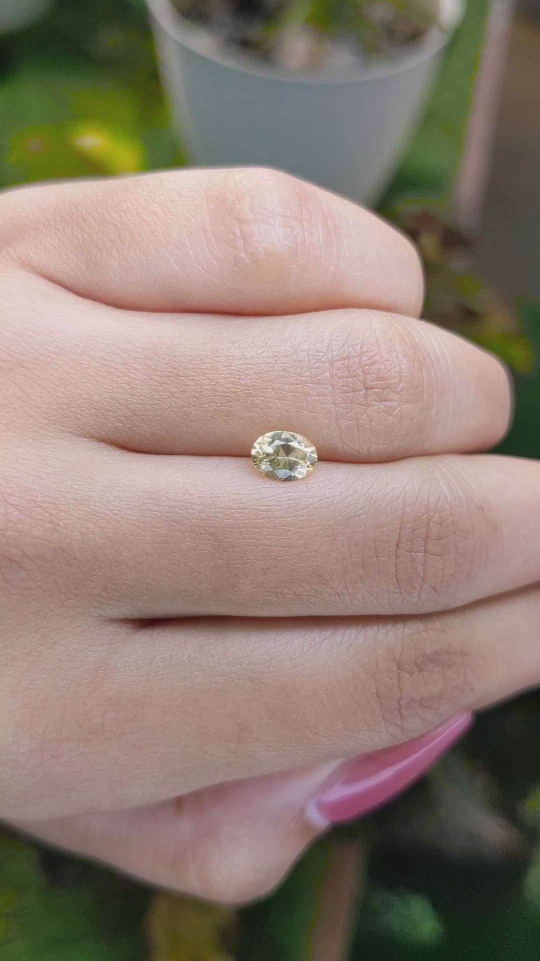 0.82 Ct. Yellow Sapphire from Ceylon (Sri Lanka) Size Video