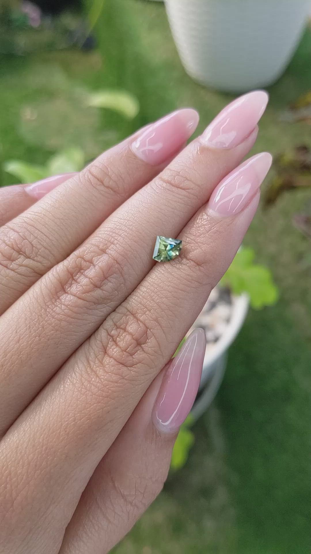 0.85 Ct. Bi Color Sapphire from Madagascar Size Video