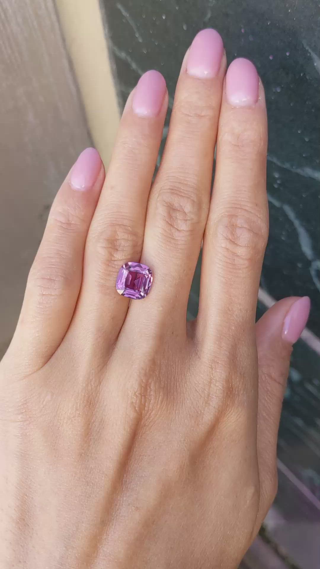 4.02 Ct. Purplish Pink Sapphire from Ceylon (Sri Lanka) Size Video