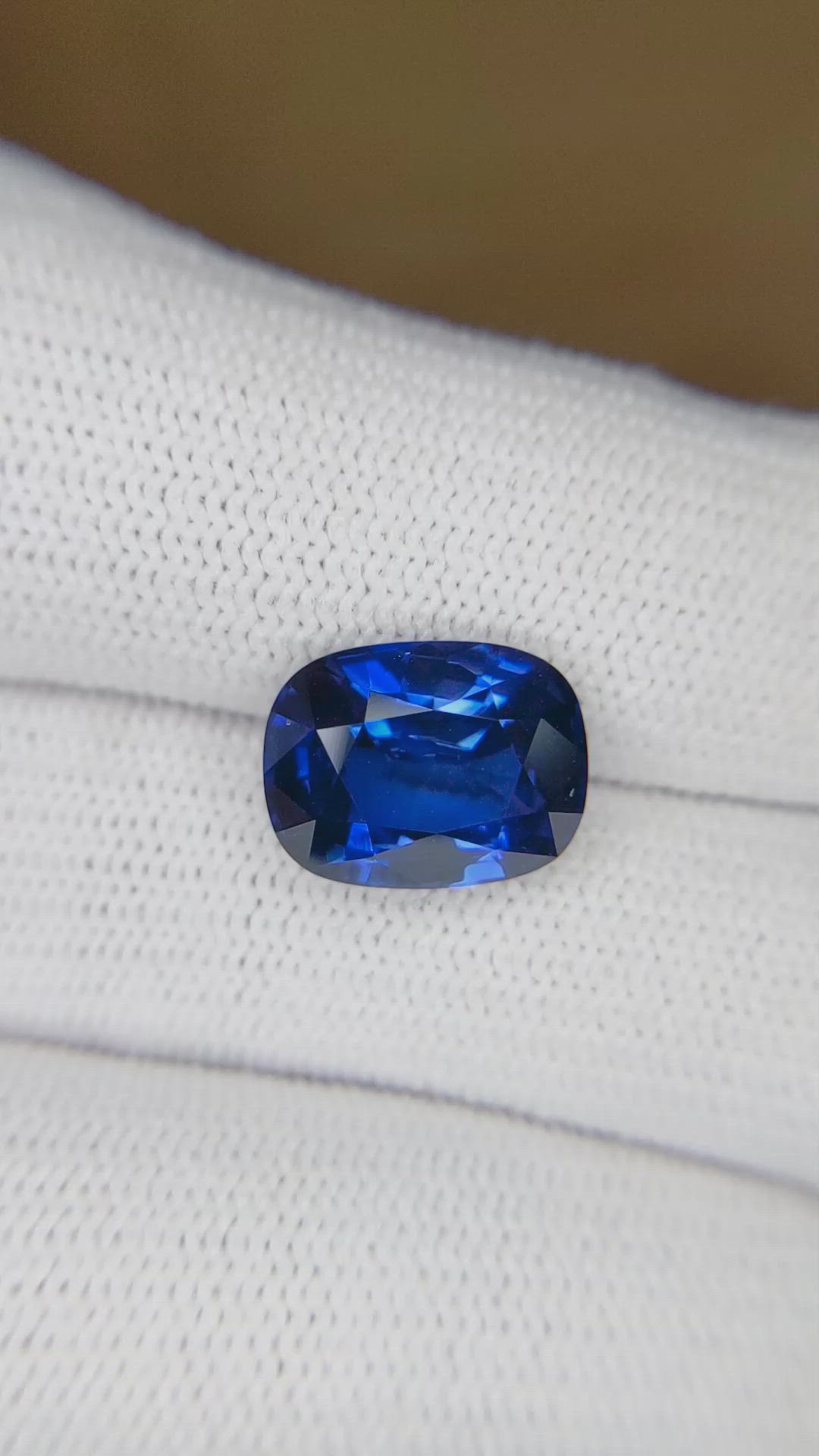 6.29 Ct. Blue Sapphire from Madagascar Size Video
