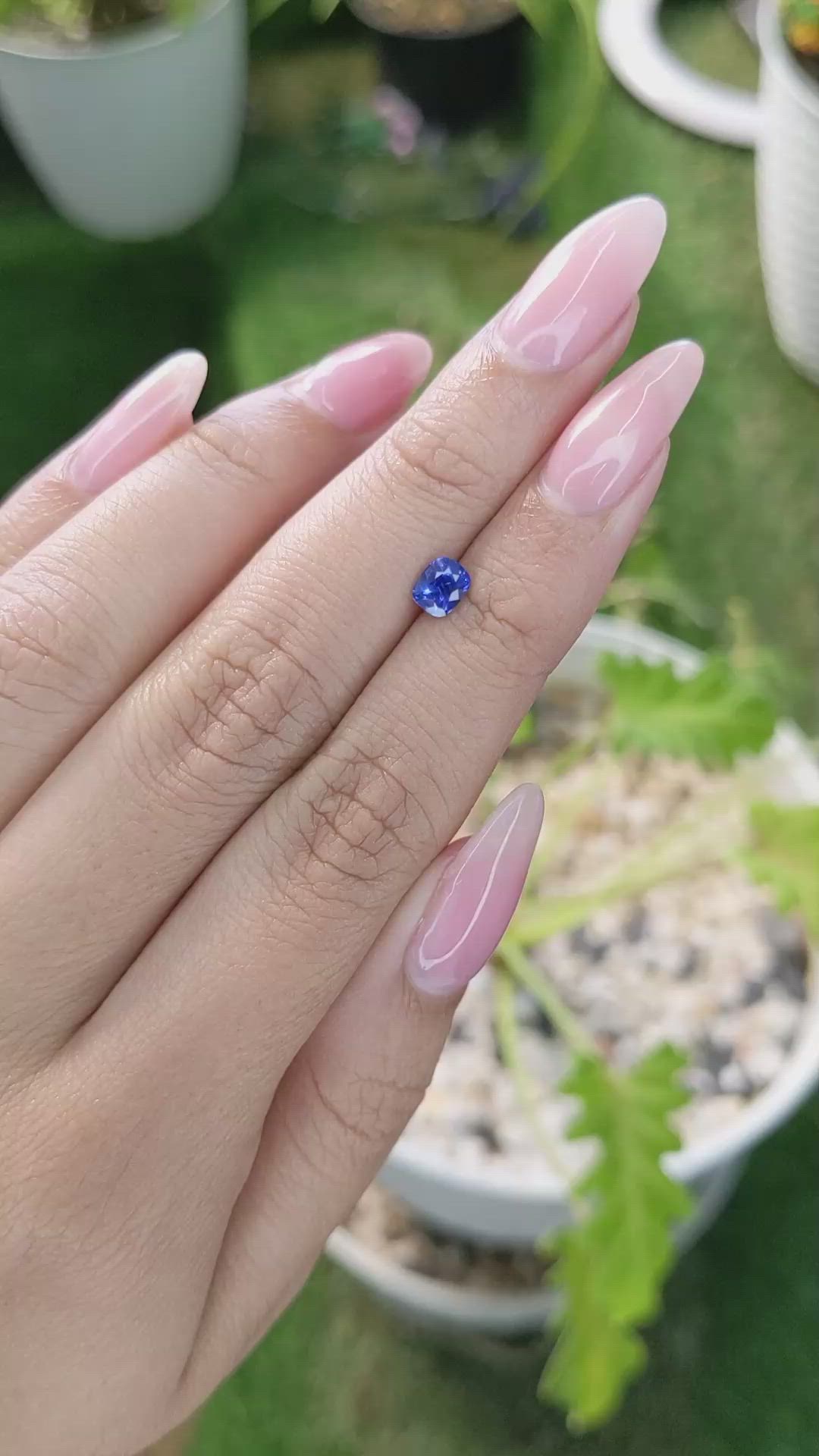 0.74 Ct. Blue Sapphire from Ceylon (Sri Lanka) Size Video