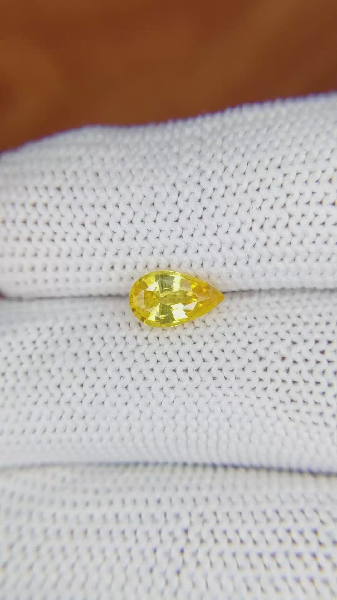 1.06 Ct. Orangish Yellow Sapphire from Ceylon (Sri Lanka) Size Video