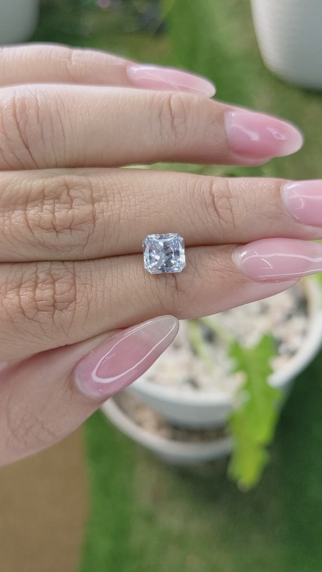 2.20 Ct. Greyish Blue Sapphire from Ceylon (Sri Lanka) Size Video