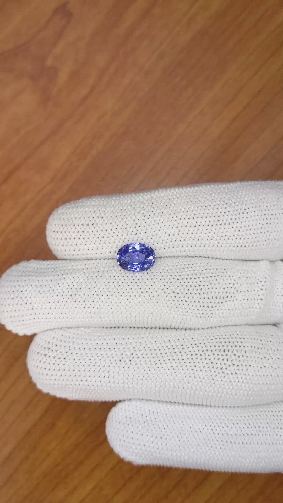 2.10 Ct. Blue Sapphire from Ceylon (Sri Lanka) Size Video