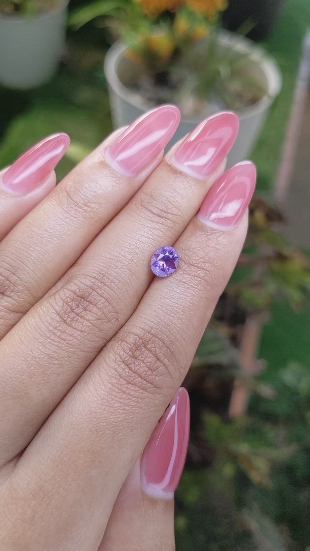 1.26 Ct. Pinkish Purple Sapphire from Ceylon (Sri Lanka) Size Video