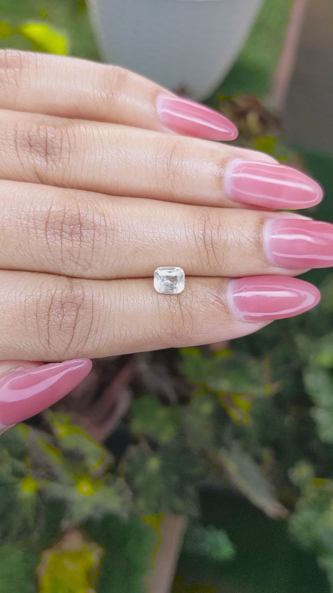 0.86 Ct. Yellow Sapphire from Ceylon (Sri Lanka) Size Video