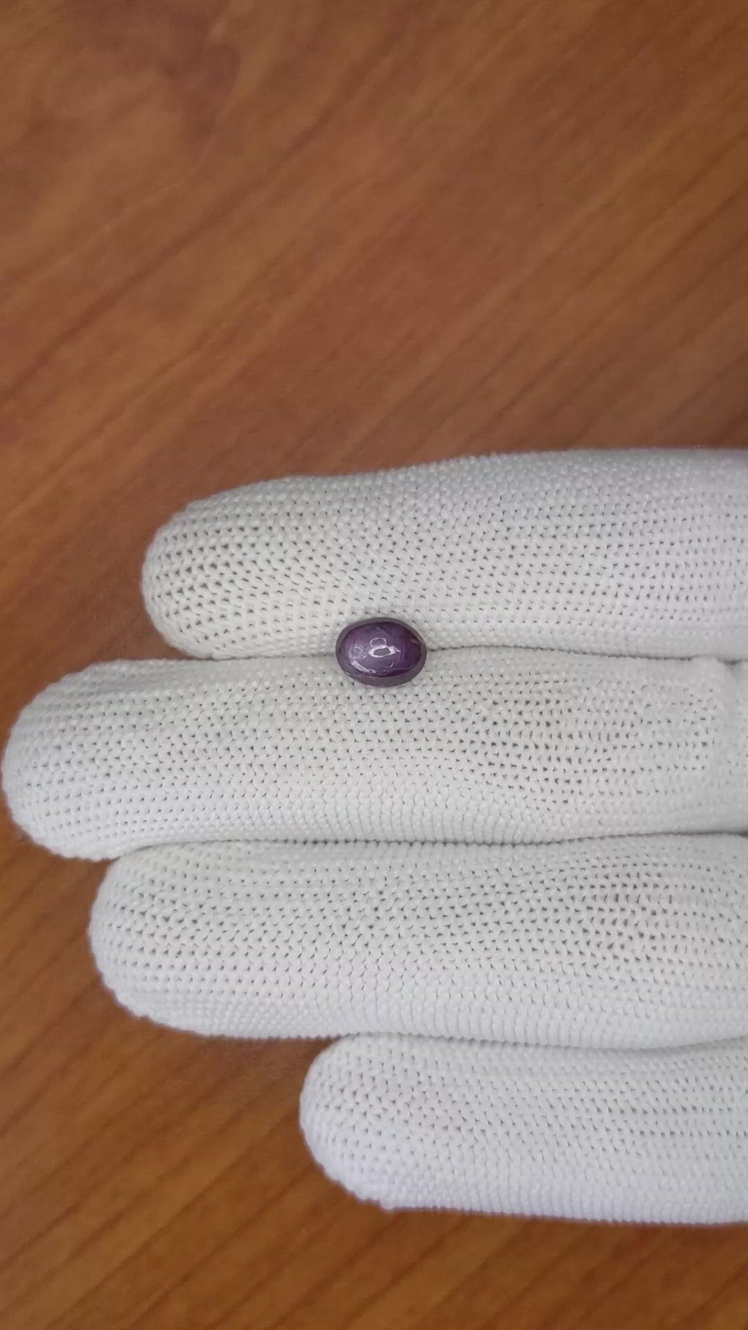 2.29 Ct. Purple Star Sapphire from Ceylon (Sri Lanka) Size Video