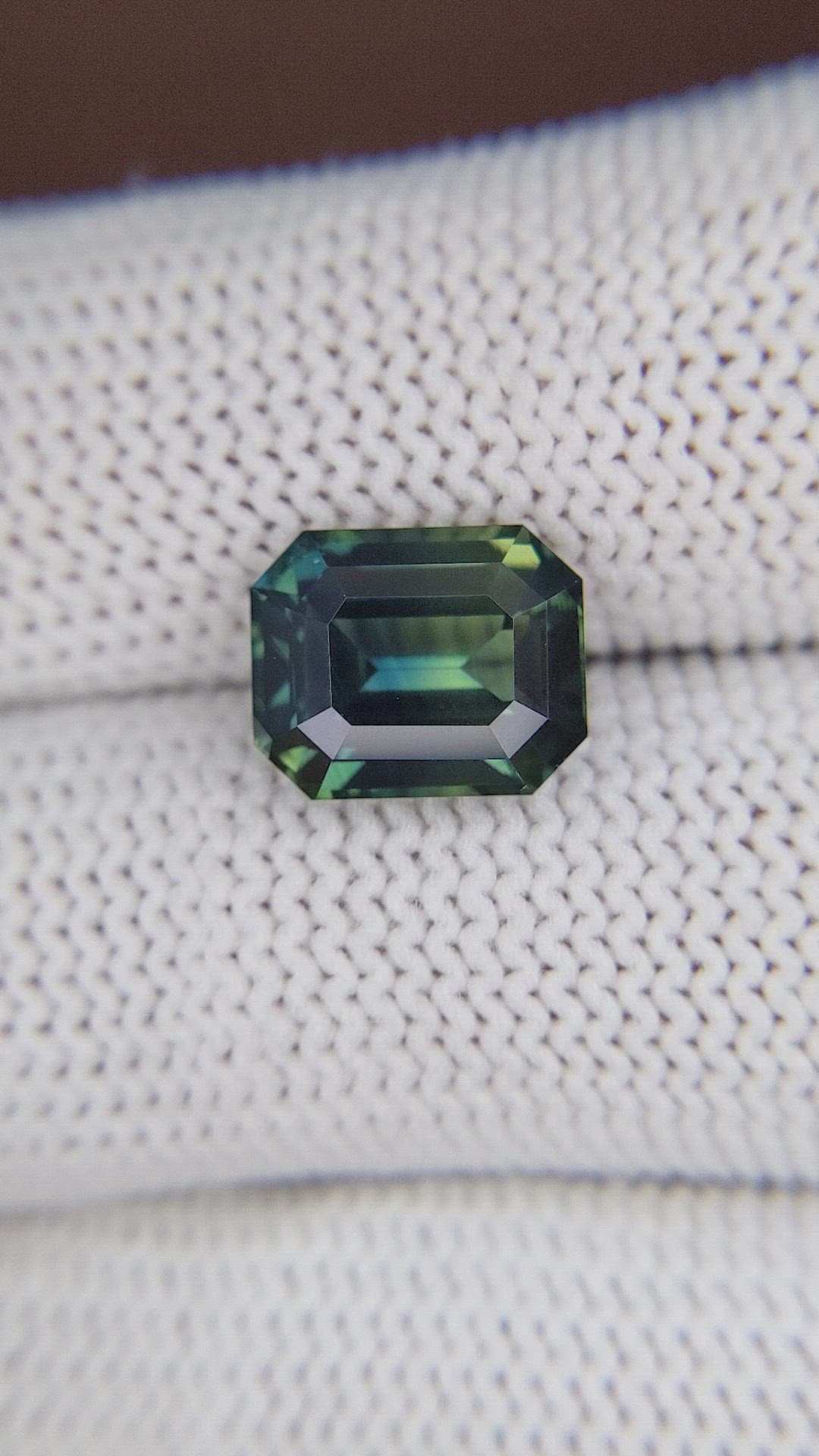5.52 Ct. Bi Color Sapphire from Madagascar Size Video