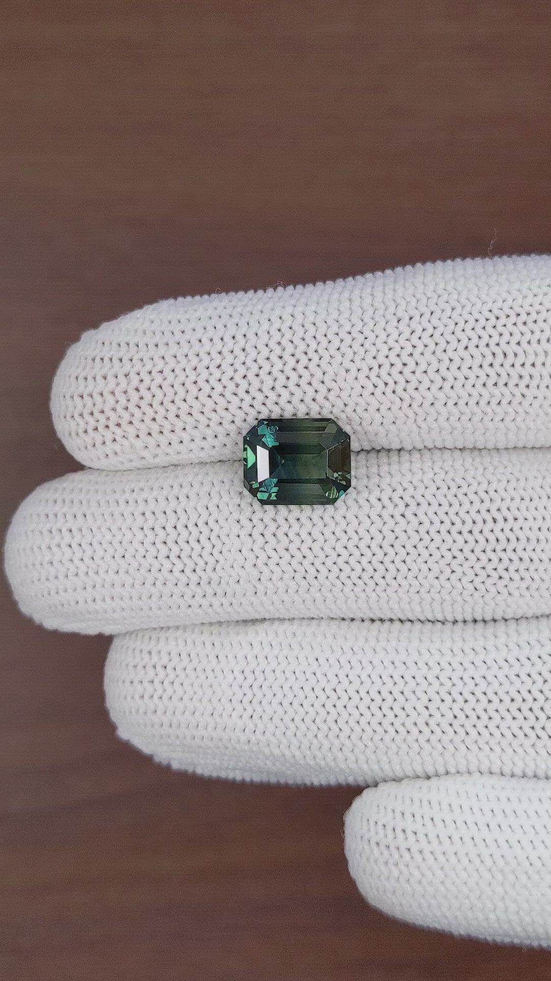 5.52 Ct. Bi Color Sapphire from Madagascar Size Video