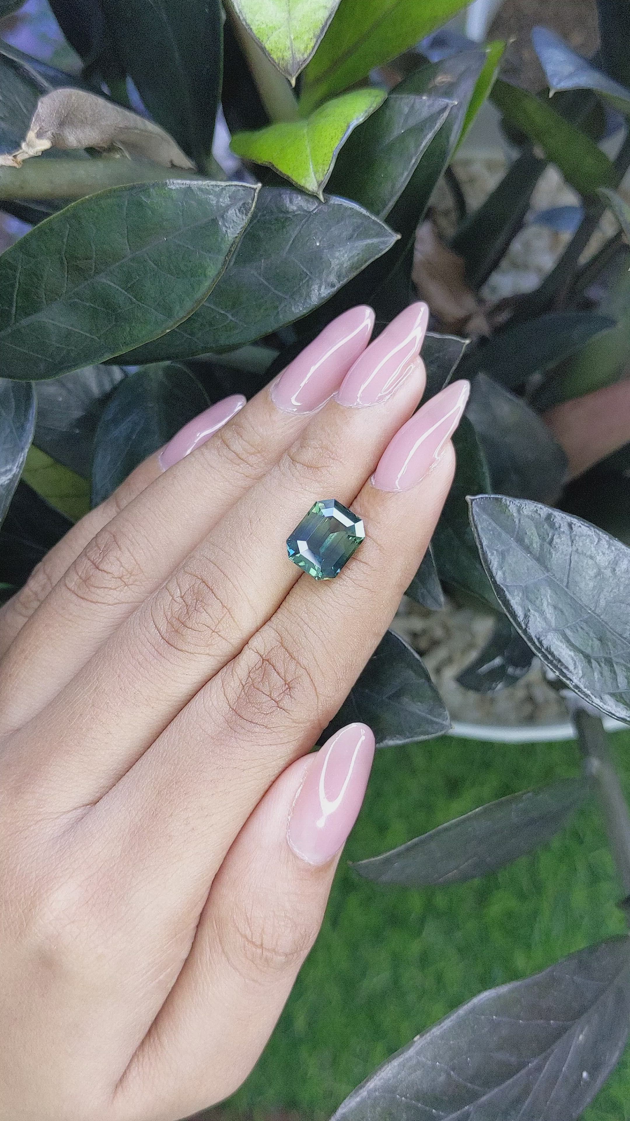 5.52 Ct. Bi Color Sapphire from Madagascar Size Video