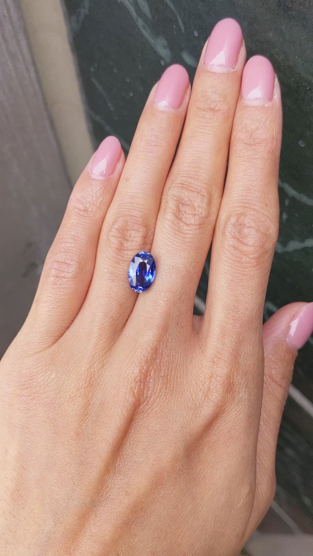 3.97 Ct. Blue Sapphire from Ceylon (Sri Lanka) Size Video