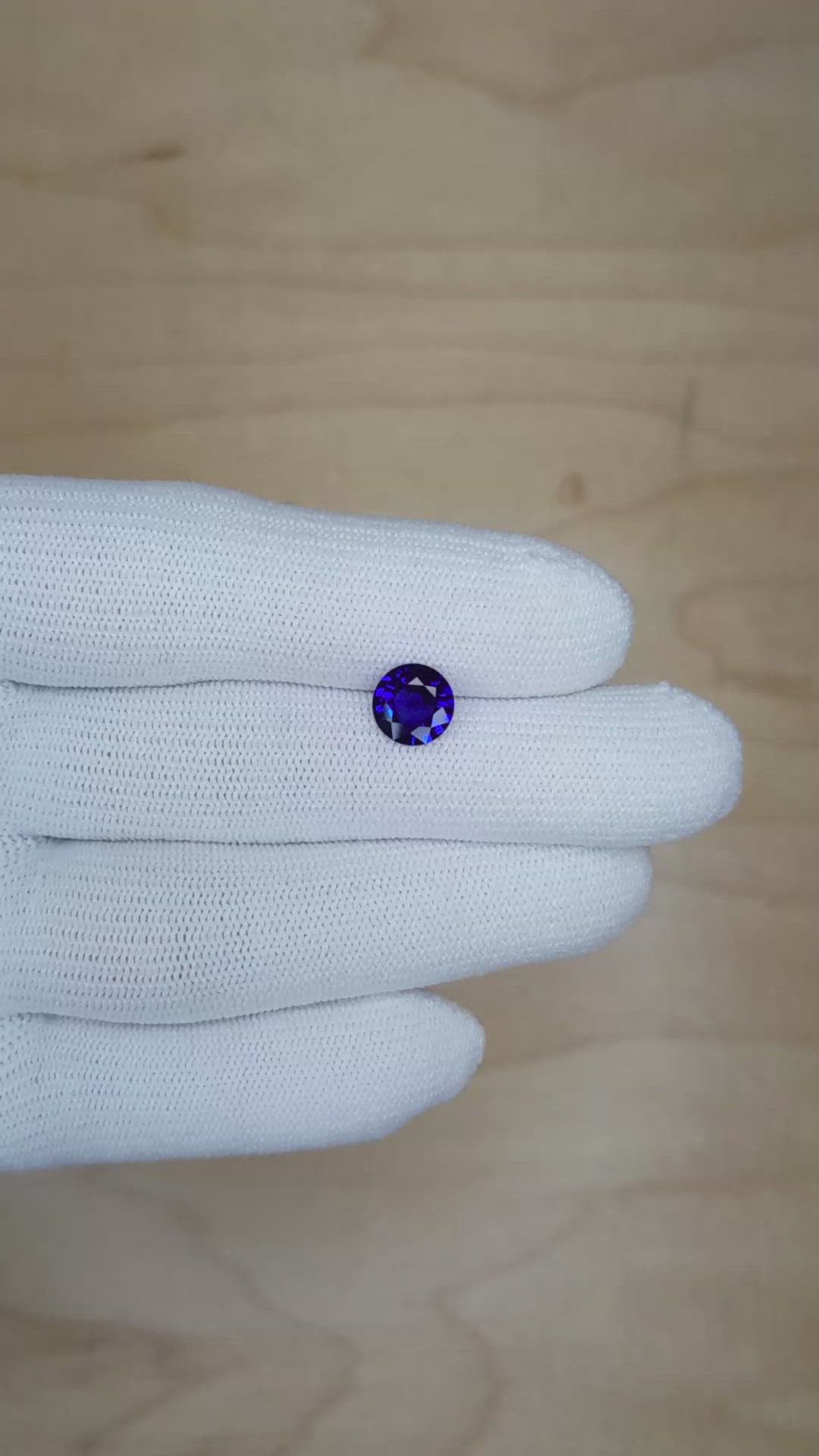 1.64 Ct. Blue Sapphire from Ceylon (Sri Lanka) Size Video