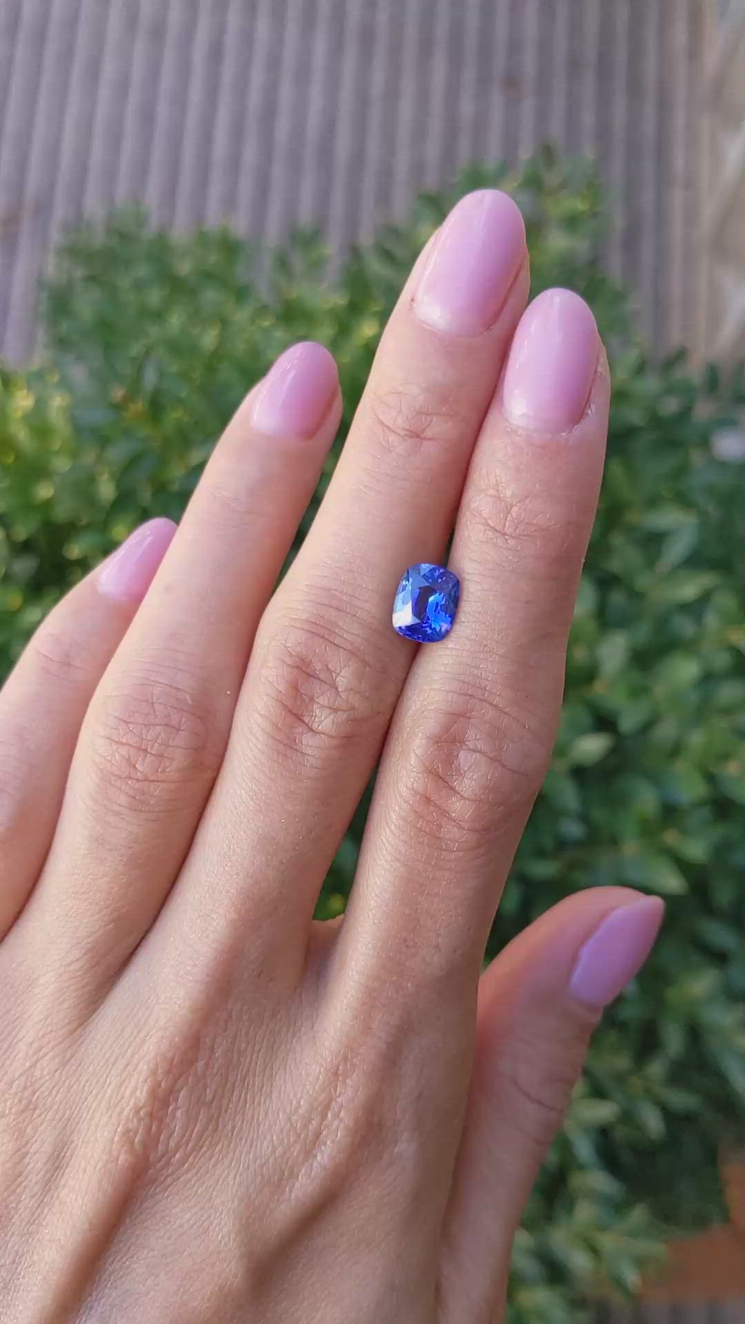 2.13 Ct. Blue Sapphire from Ceylon (Sri Lanka) Size Video