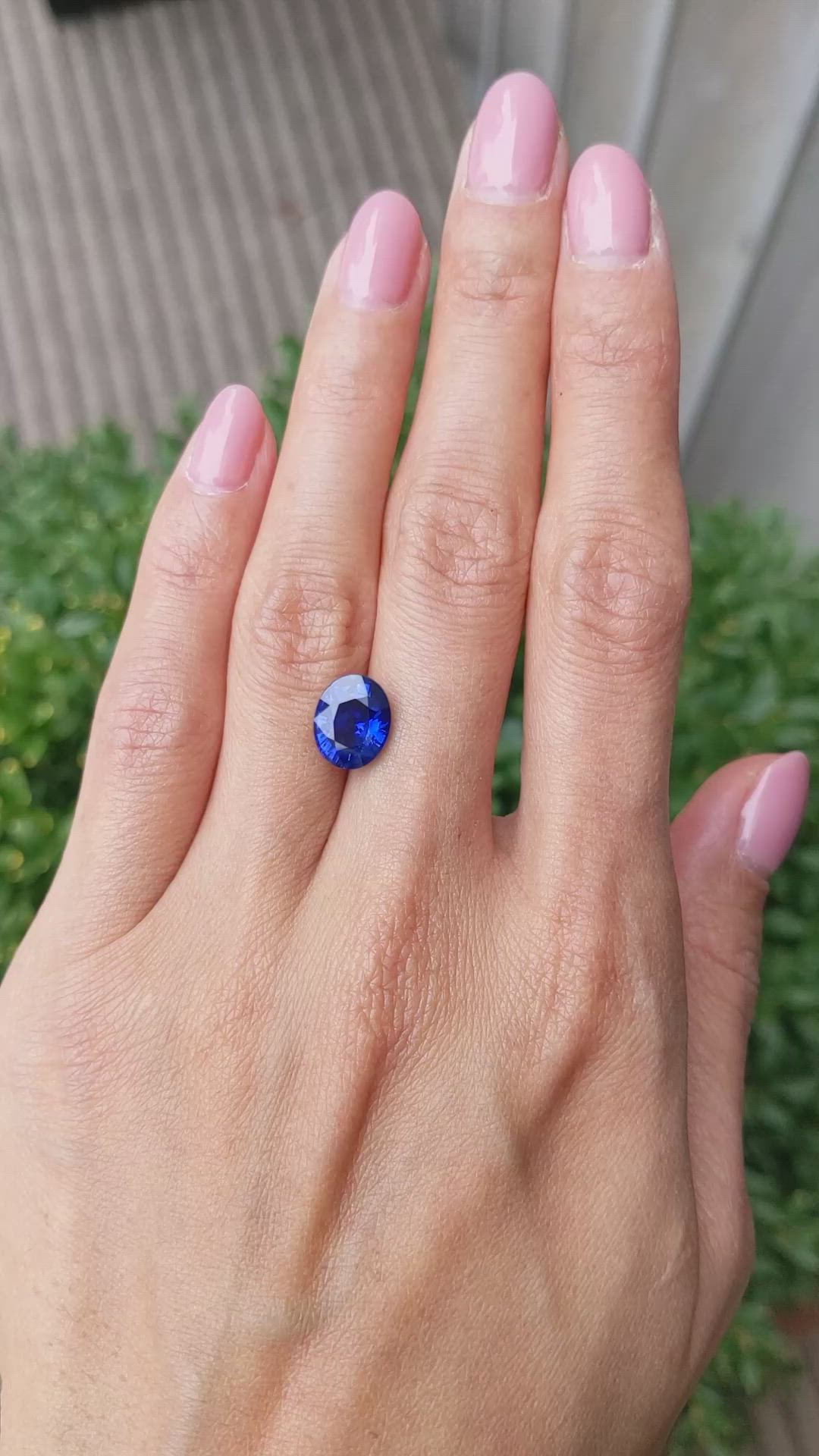 3.61 Ct. Blue Sapphire from Ceylon (Sri Lanka) Size Video