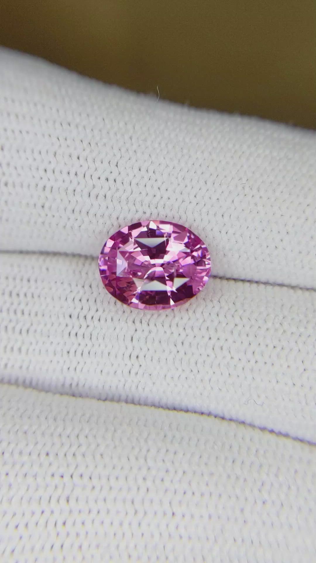 3.10 Ct. Pink Sapphire from Ceylon (Sri Lanka) Size Video