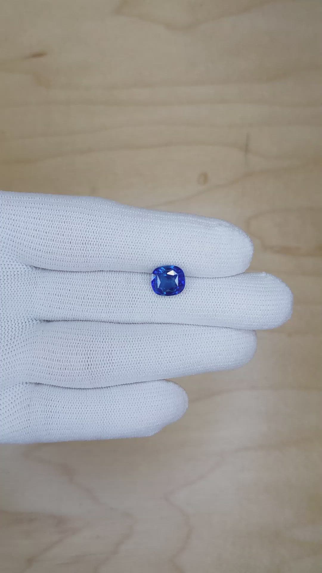 3.40 Ct. Blue Sapphire from Ceylon (Sri Lanka) Size Video