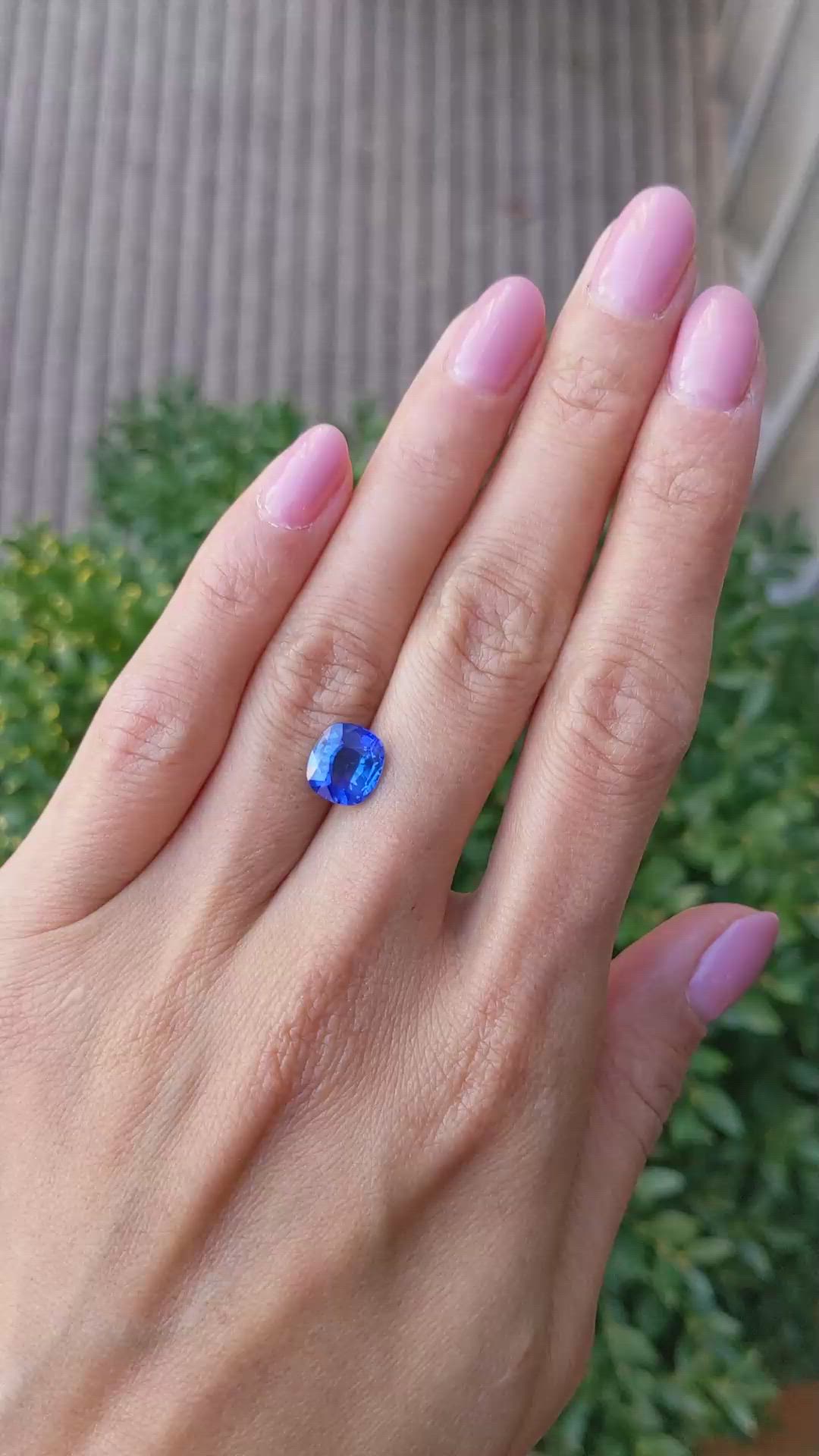 3.40 Ct. Blue Sapphire from Ceylon (Sri Lanka) Size Video