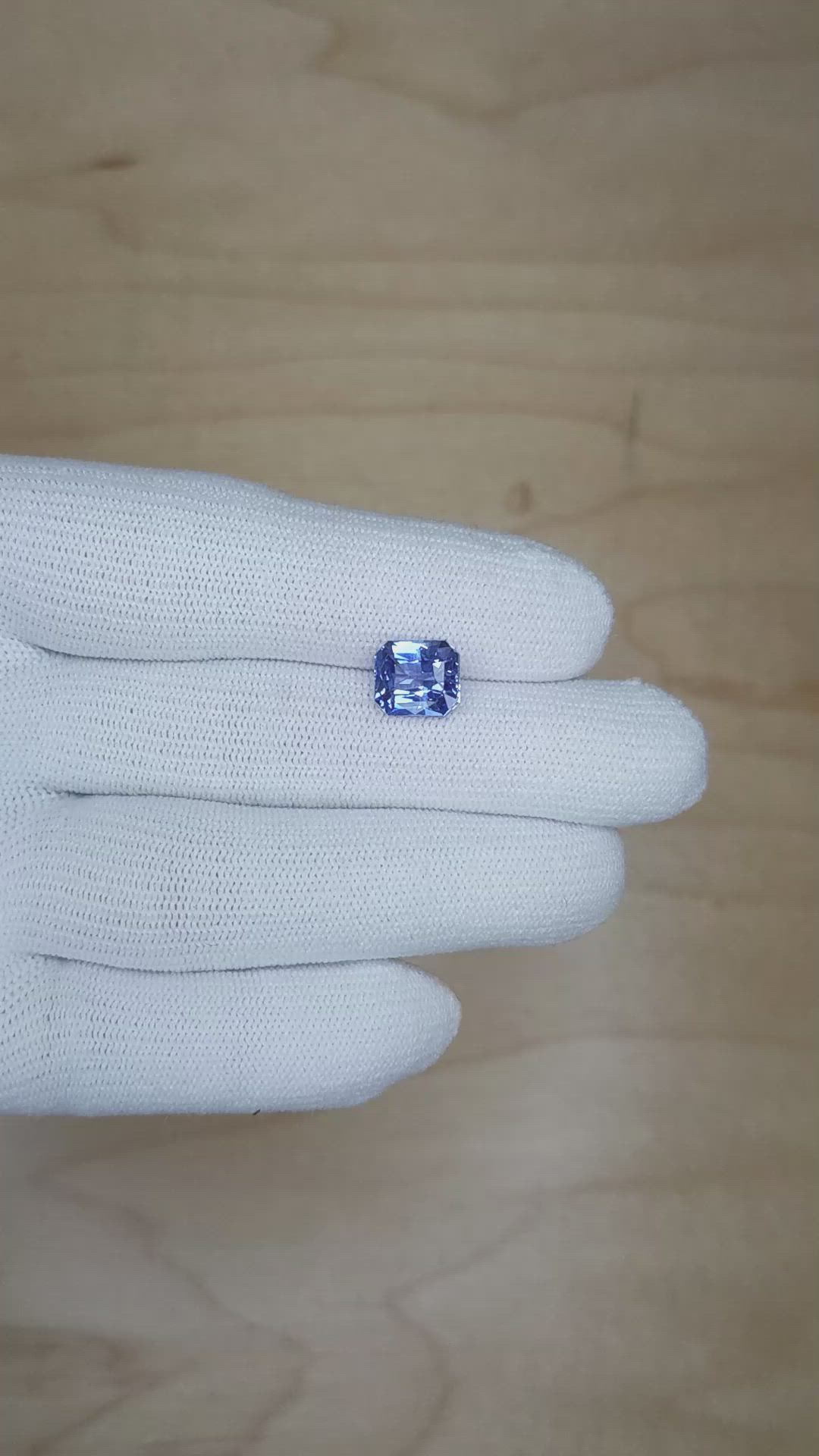 3.54 Ct. Blue Sapphire from Ceylon (Sri Lanka) Size Video
