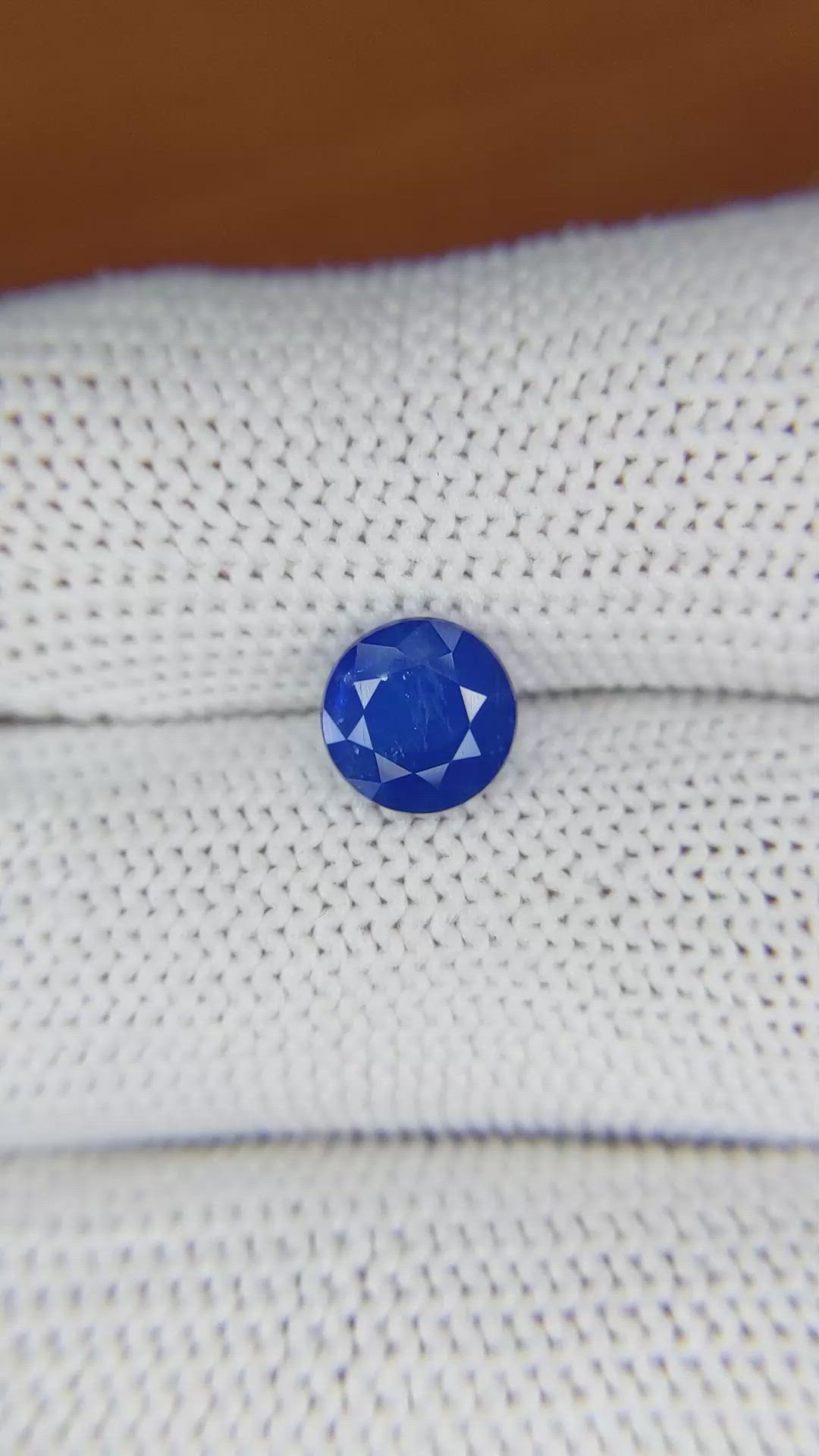 1.78 Ct. Blue Sapphire from Ceylon (Sri Lanka) Size Video