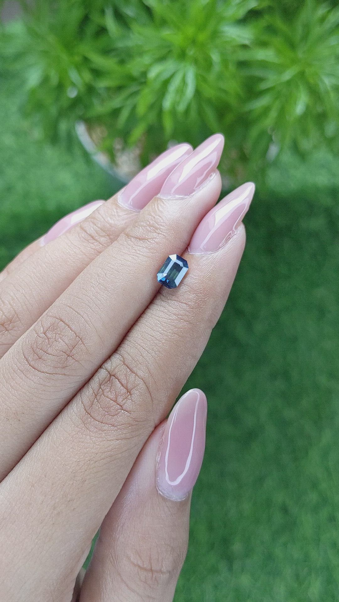 1.15 Ct. Bi Color / Parti Sapphire from Madagascar Size Video