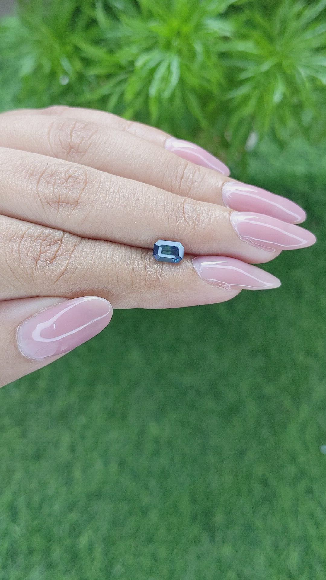 1.15 Ct. Bi Color / Parti Sapphire from Madagascar Size Video