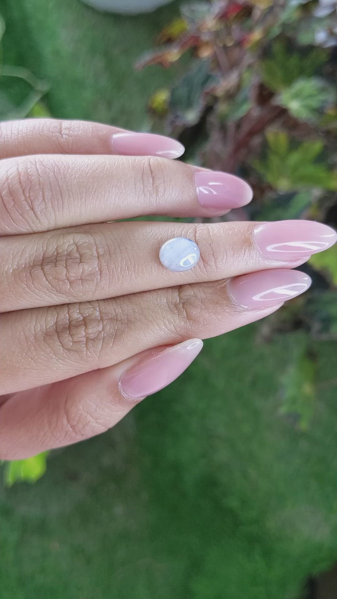 2.09 Ct. Bluish Grey Star Sapphire from Ceylon (Sri Lanka) Size Video